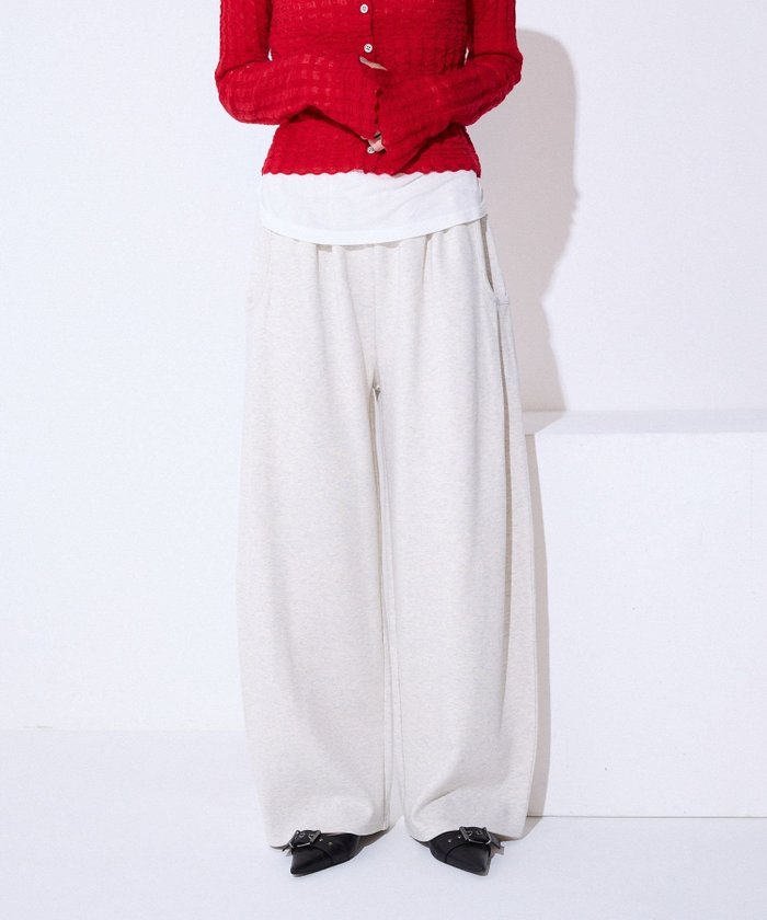 【ジーナシス/JEANASiS】のスウェットコクーンタックパンツ インテリア・キッズ・メンズ・レディースファッション・服の通販 founy(ファニー) https://founy.com/ ファッション Fashion レディースファッション Fashion for Women パンツ Pants & Trousers コンパクト Compact, Small Size シアー Sheer, See-Through スウェット / スエット Sweatshirt, Sweatwear 定番 Standard, Basic Item フラット Flat, Flat Shoes リラックス Relax, Relaxed Fit レース Lace, Lace Fabric |ID: prp329100004799157 ipo3291000000034935089