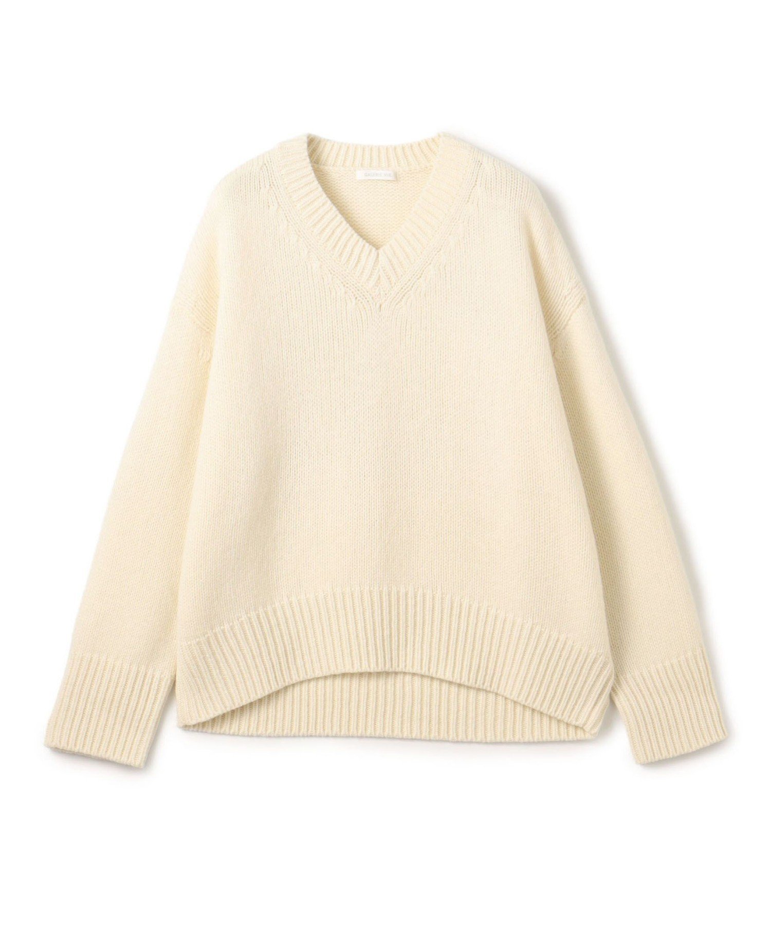 【トゥモローランド/TOMORROWLAND】のファインウール Vネックプルオーバー インテリア・キッズ・メンズ・レディースファッション・服の通販 founy(ファニー) ファッション Fashion レディースファッション Fashion for Women トップス・カットソー Cut & Sew Tops カジュアルプルオーバー・ニットトップス Pullovers & Knit Tops / Casual Pullovers Vネックトップス V-Neck Tops / V-Cut Neckline Shirts カーディガン Cardigan, Knitwear タートルネック Turtleneck, High Neck 定番 Standard, Basic Item バランス Balance, Style Balance フロント Front, Front Design ベーシック Basic, Essential リラックス Relax, Relaxed Fit A/W・秋冬 Autumn/Winter おすすめ Recommended / Our Picks 11 ホワイト|ID: prp329100004799160 ipo3291000000034927917