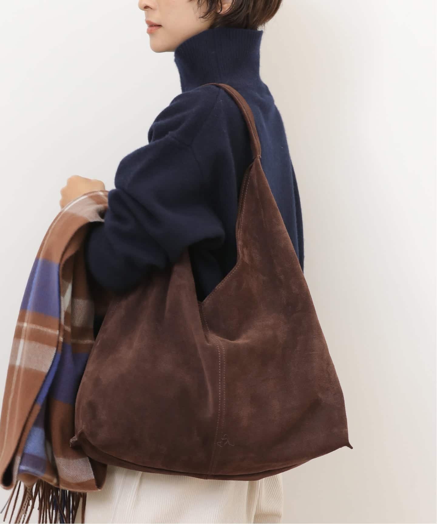 【ジャーナルスタンダード レリューム/JOURNAL STANDARD relume】の《WEB限定追加3》別注【AULENTTI/オウレンティ】スウェードトートバッグ 人気、トレンドファッション・服の通販 founy(ファニー) 　ファッション　Fashion　レディースファッション　Fashion for Women　バッグ　Bags　イタリア　Italy　今季　This Season, Current Season　シンプル　Simple, Minimal　スマート　Smart, Elegant　トレンド　Trend, Trending Now　別注　Limited Edition, Custom Order　おすすめ　Recommended / Our Picks　夏　Summer　2025年　2025　2025-2026秋冬・A/W　Autumn/Winter 2025–26 AW25–26　 other-1|ID: prp329100004799220 ipo3291000000035138366