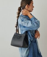 【イアクッチ/IACUCCI】の【再 スタート!】センティエーロ ミニトート CERVO 人気、トレンドファッション・服の通販 founy(ファニー) ファッション Fashion レディースファッション Fashion for Women バッグ Bags 春 Spring コレクション Collection, Seasonal Line シンプル Simple, Minimal 人気 Popular, Best Seller バケツ Bucket, Bucket Style フォルム Silhouette, Form フロント Front, Front Design マグネット Magnet, Magnetic Closure ワンポイント One Point, Statement Accent S/S・春夏 SS, Spring/Summer, Warm Season 夏 Summer 2025年 2025 2025春夏・S/S Spring/Summer 2025 SS25 |ID:prp329100004799267