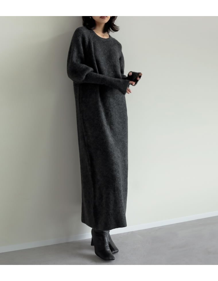 【リエディ/Re:EDIT】の指穴リブニットワンピース インテリア・キッズ・メンズ・レディースファッション・服の通販 founy(ファニー) ファッション Fashion レディースファッション Fashion for Women ワンピース Dresses ニットワンピース Knit Dresses コンパクト Compact, Small Size シンプル Simple, Minimal ストレート Straight, Straight Cut ストール Stole, Wrap スリーブ Sleeve, Long Sleeve / Short Sleeve バランス Balance, Style Balance フェミニン Feminine, Girly マフラー Scarf, Muffler チャコールグレー|ID: prp329100004799304 ipo3291000000034821022