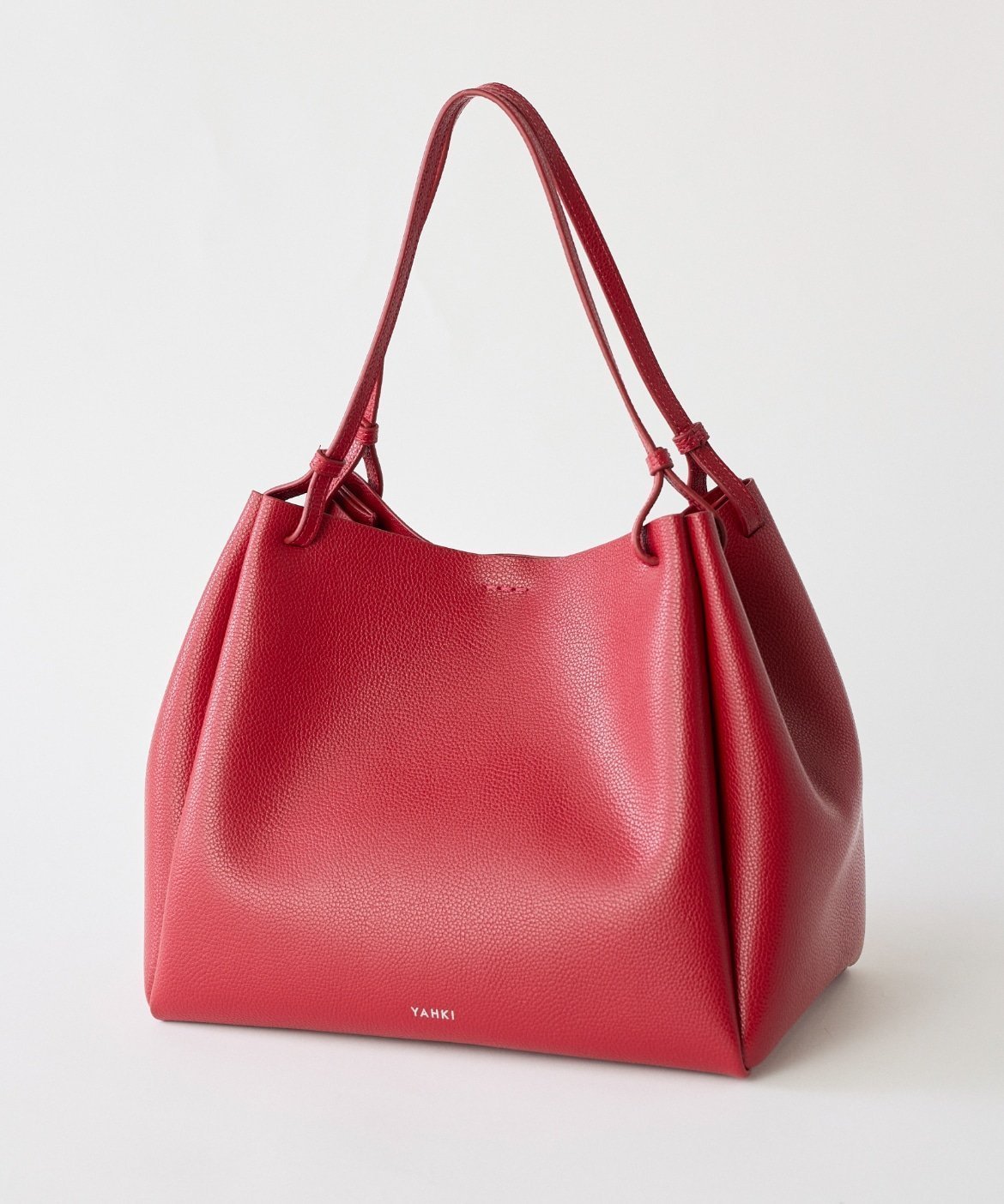 【イネド/INED】のSOFT SHRINK レザートートバッグ《YAHKI》 インテリア・キッズ・メンズ・レディースファッション・服の通販 founy(ファニー) 　ファッション　Fashion　レディースファッション　Fashion for Women　バッグ　Bags　コレクション　Collection, Seasonal Line　シンプル　Simple, Minimal　スマート　Smart, Elegant　トレンド　Trend, Trending Now　バランス　Balance, Style Balance　フィット　Fit, Slim Fit　フォルム　Silhouette, Form　ベーシック　Basic, Essential　ポーチ　Pouch, Small Case　モダン　Modern, Contemporary　ラップ　Wrap, Wrap Design　レッド|ID: prp329100004799310 ipo3291000000034884626