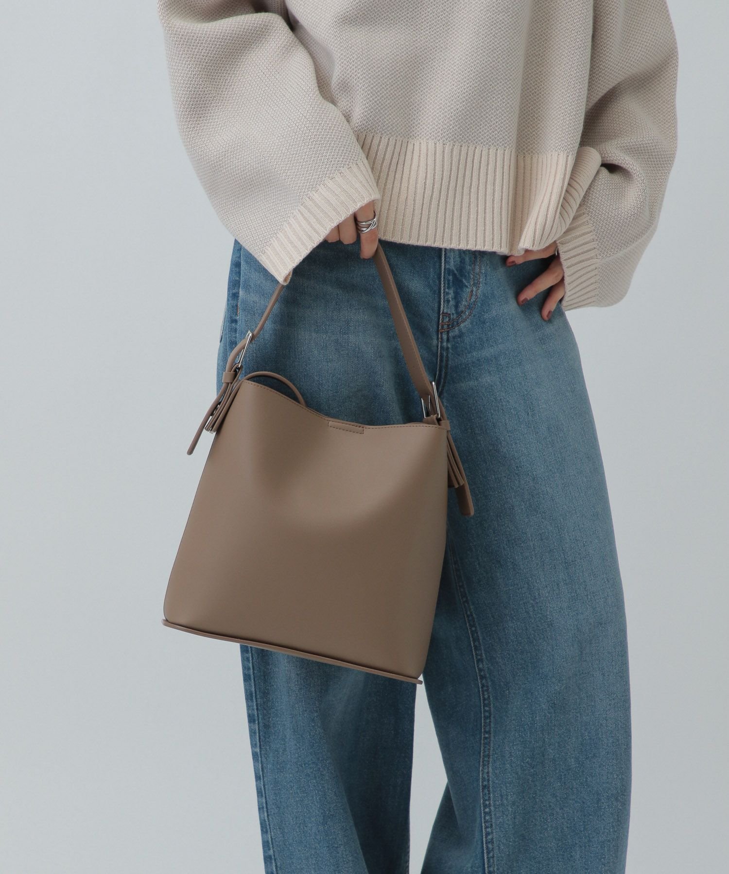 【レプシィム ローリーズファーム/LEPSIM LOWRYS FARM】のアジャストベルトバッグ インテリア・キッズ・メンズ・レディースファッション・服の通販 founy(ファニー) ファッション Fashion レディースファッション Fashion for Women バッグ Bags ベルト&ウエストマーク Belts & Waist Accessories ショルダー Shoulder, Shoulder Strap ショート Short, Short Length シルバー Silver, Metallic Silver ダブル Double, Double-Breasted フェイクレザー Faux Leather, PU Leather フェイス Face, Facial Design マグネット Magnet, Magnetic Closure ロング Long, Long-Length モカ53|ID: prp329100004799349 ipo3291000000034821229