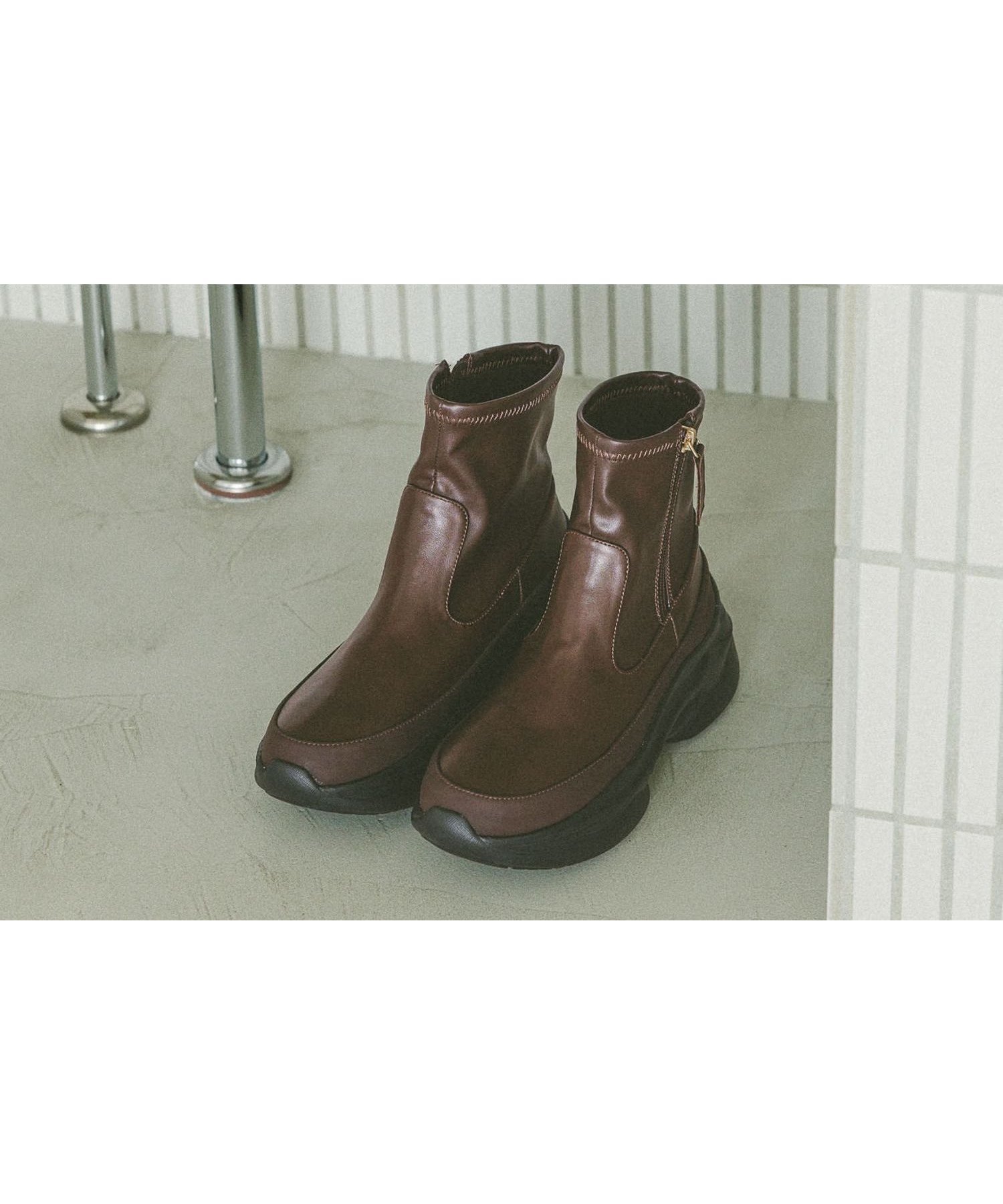 【グローバルワーク/GLOBAL WORK】のエアかる晴雨兼用ボリュームソールブーツ/580977 インテリア・キッズ・メンズ・レディースファッション・服の通販 founy(ファニー) ファッション Fashion レディースファッション Fashion for Women クッション Cushion, Throw Pillow 厚底 Platform Shoes 抗菌 Antibacterial, Bacteria-Resistant 軽量 Lightweight, Ultra Light ブラウンPU58|ID: prp329100004799363 ipo3291000000034821313