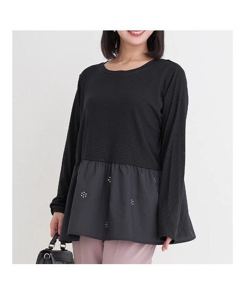 【ジェイ アンド シュプール/Re J&SUPURE】の裾ラインストーンフラワー切り替えトップス インテリア・キッズ・メンズ・レディースファッション・服の通販 founy(ファニー) ファッション Fashion レディースファッション Fashion for Women トップス・カットソー Cut & Sew Tops おすすめ Recommended / Our Picks ショート Short, Short Length スキニー Skinny, Slim Fit ストーン Stone, Gem-Like スラックス Slacks, Dress Pants フェミニン Feminine, Girly フレア Flare, Flared 黒|ID: prp329100004799533 ipo3291000000034822314