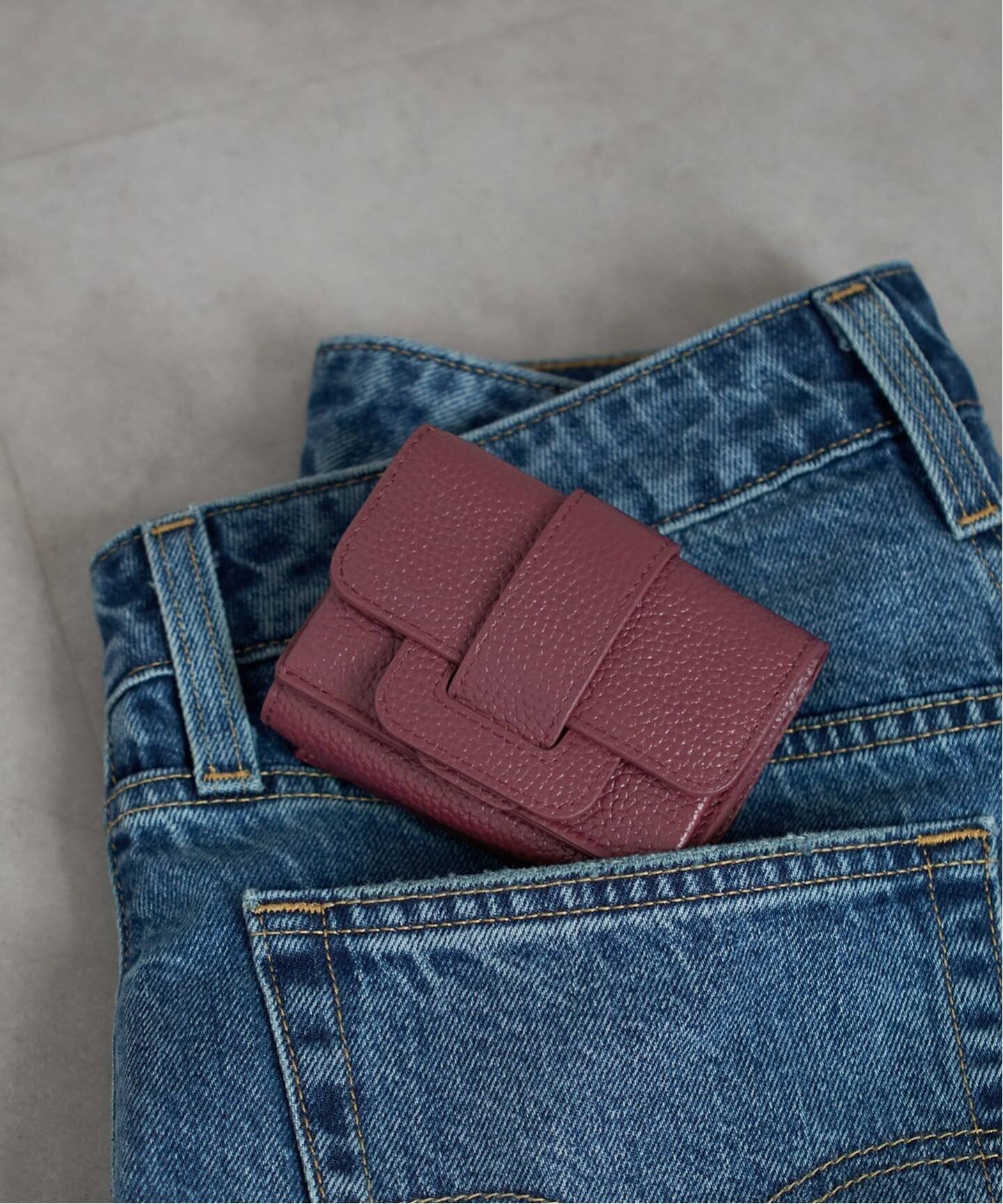 【スローブ イエナ/SLOBE IENA】の《WEB限定/追加6 》tov/トーヴ SLOBE別注 ミニウォレット インテリア・キッズ・メンズ・レディースファッション・服の通販 founy(ファニー) 　ファッション　Fashion　レディースファッション　Fashion for Women　ウォレット　Wallet　ギフト プレゼント　Gift / Present　コンパクト　Compact, Small Size　シンプル　Simple, Minimal　人気　Popular, Best Seller　別注　Limited Edition, Custom Order　ボルドー|ID: prp329100004799569 ipo3291000000034889098