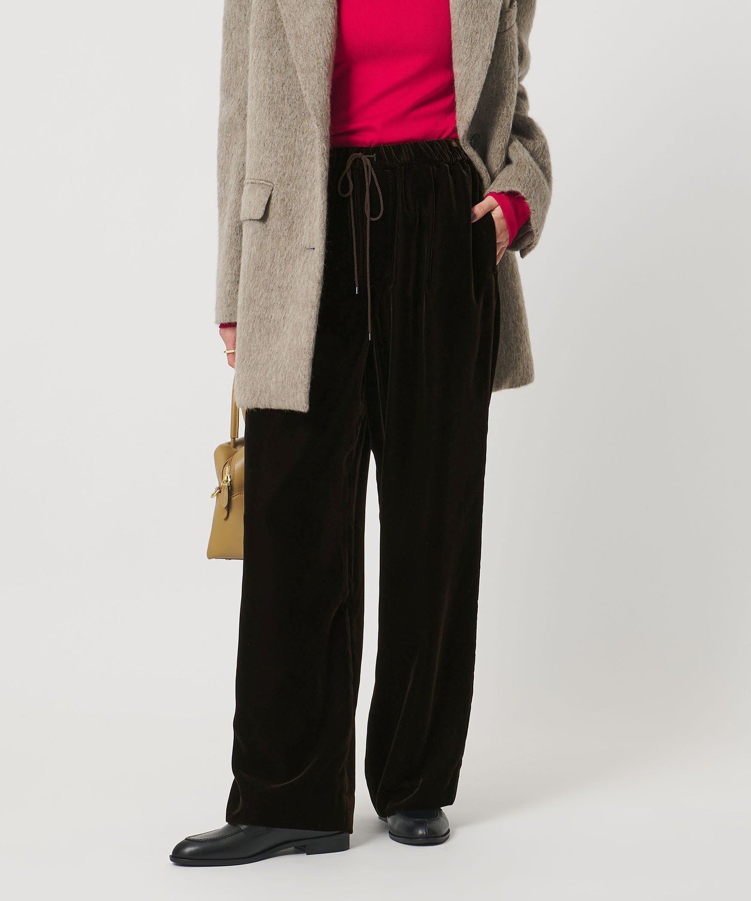 【ユナイテッドアローズ/UNITED ARROWS】のベルベット イージー パンツ インテリア・キッズ・メンズ・レディースファッション・服の通販 founy(ファニー) ファッション Fashion レディースファッション Fashion for Women パンツ Pants & Trousers ジャケット Jacket, Outerwear ツイスト Tweed, Tweed Fabric ドローコード Drawcord, Drawstring Cord 定番 Standard, Basic Item ベルベット Velvet, Velvety リラックス Relax, Relaxed Fit レギュラー Regular, Standard Fit DK.BROWN|ID: prp329100004799644 ipo3291000000034926262