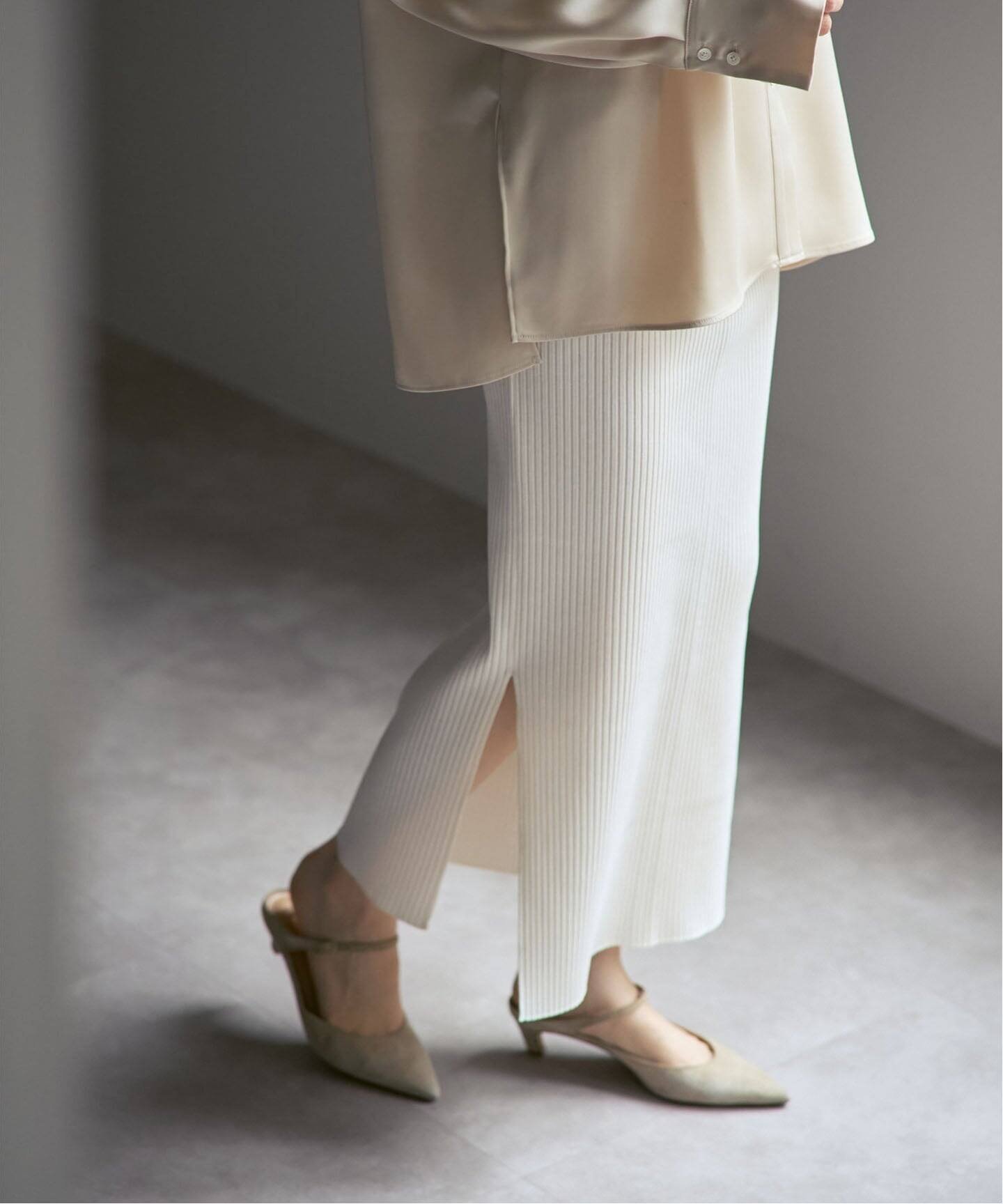 【ノーブル / スピック&スパン/NOBLE / Spick & Span】の《26SS先行追加 ・WEB限定カラー》トタンテレコタイトスカート インテリア・キッズ・メンズ・レディースファッション・服の通販 founy(ファニー) ファッション Fashion レディースファッション Fashion for Women スカート Skirts 2026年 2026 シンプル Simple, Minimal スリット Slit, Slit Detail テレコ Ribbed, Rib Stitch ロング Long, Long-Length 人気 Popular, Best Seller 定番 Standard, Basic Item ホワイト A|ID: prp329100004799704 ipo3291000000034881619