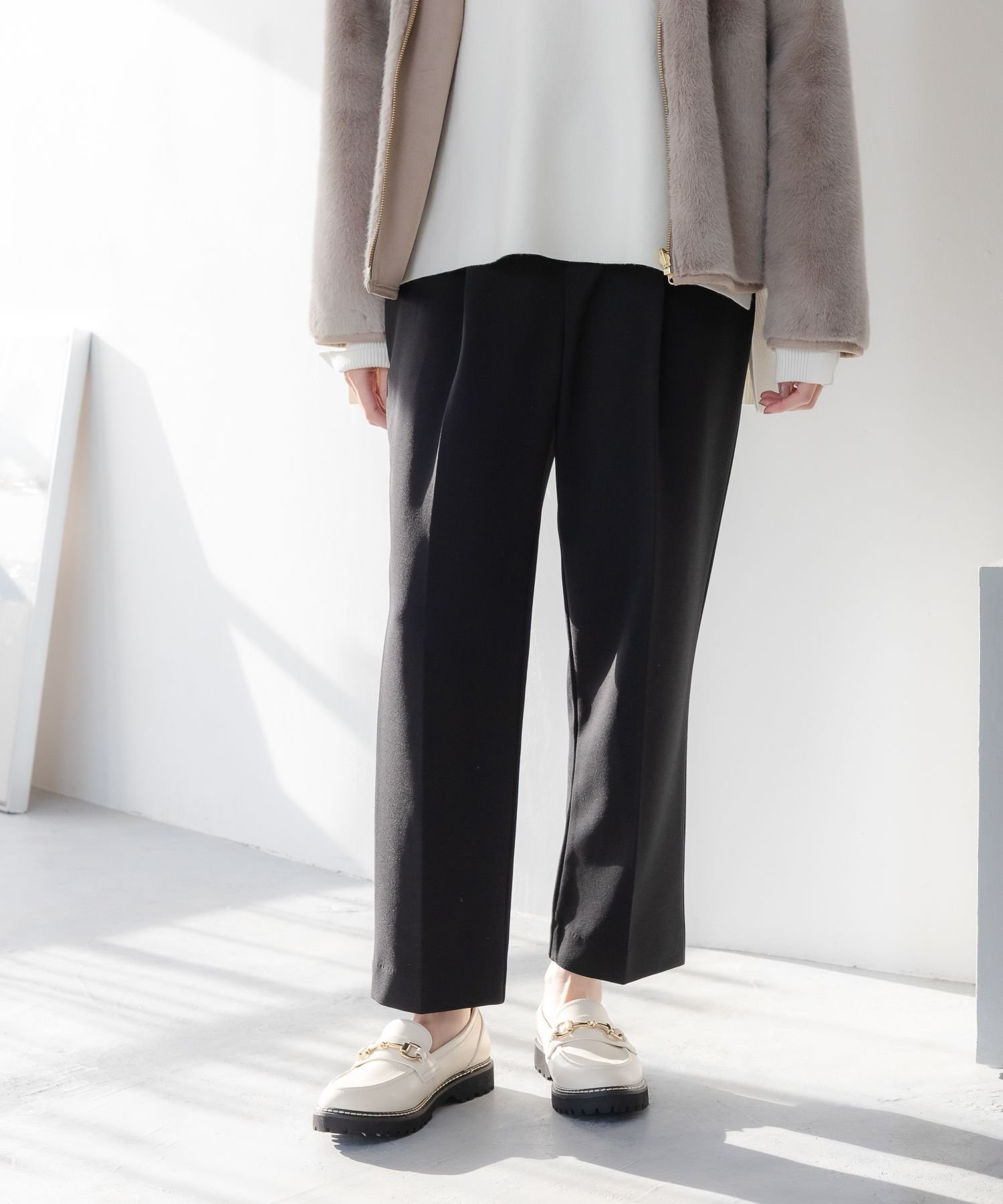 【エルーラ/Elura】のサマ見えあったかテーパードパンツ 低身長サイズあり /593422 インテリア・キッズ・メンズ・レディースファッション・服の通販 founy(ファニー) ファッション Fashion レディースファッション Fashion for Women パンツ Pants & Trousers カットソー Cut and Sewn Top リラックス Relax, Relaxed Fit エレガント 上品 Elegant 冬 Winter / This Winter 定番 Standard, Basic Item ブラック09|ID: prp329100004799711 ipo3291000000034823321