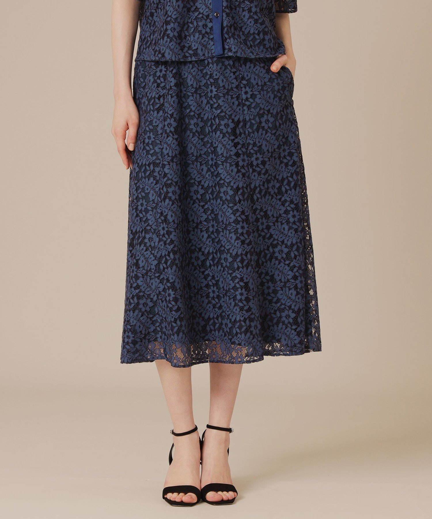 【マッキントッシュ ロンドン/MACKINTOSH LONDON】のボタニカルレーススカート インテリア・キッズ・メンズ・レディースファッション・服の通販 founy(ファニー) 　ファッション　Fashion　レディースファッション　Fashion for Women　スカート　Skirts　ウォッシャブル　Machine Washable　エレガント 上品　Elegant　ボタニカル　Botanical, Floral Pattern　マーメイド　Mermaid, Fishtail Silhouette　レース　Lace, Lace Fabric　ネイビー|ID: prp329100004799723 ipo3291000000034823405