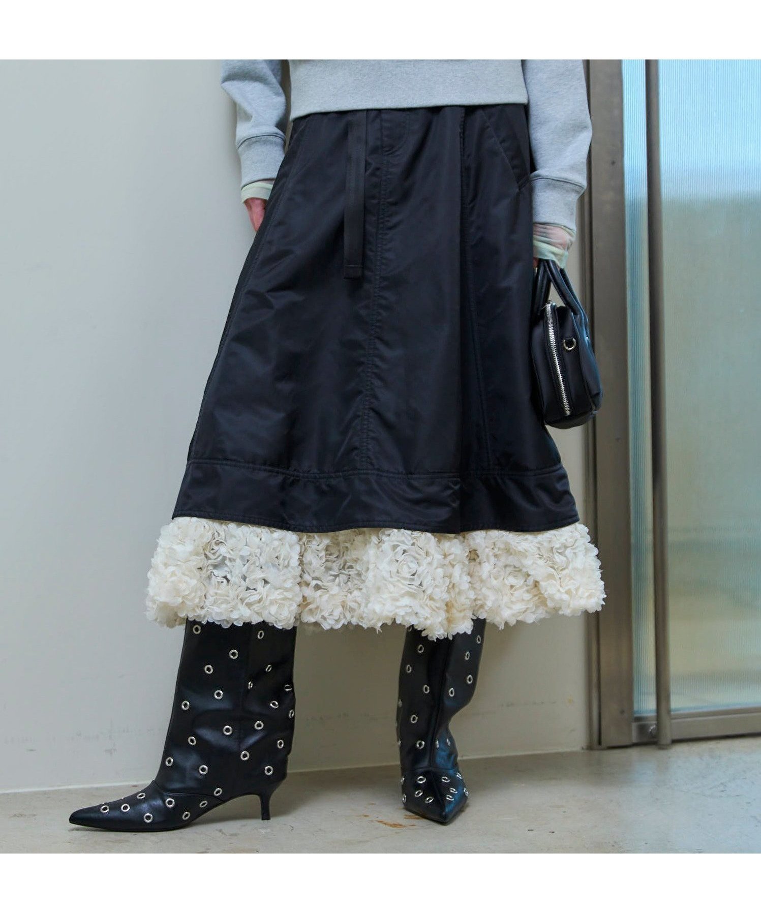 【メゾンスペシャル/MAISON SPECIAL】のBelted 2way Flower Hem Volume Skirt 人気、トレンドファッション・服の通販 founy(ファニー) ファッション Fashion レディースファッション Fashion for Women スカート Skirts ソックス Socks, Hosiery タイツ Tights, Legwear フレア Flare, Flared 防寒 Cold Protection, Winter-Ready other-1|ID: prp329100004799755 ipo3291000000034881351