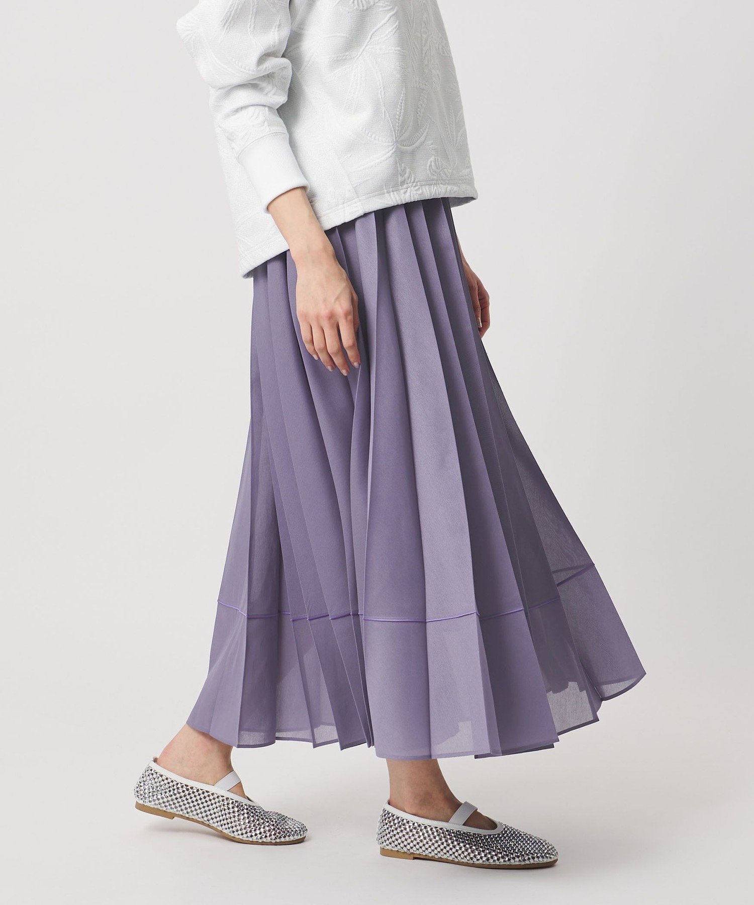 【ユナイテッドアローズ/UNITED ARROWS】のオーガンジー プリーツスカート インテリア・キッズ・メンズ・レディースファッション・服の通販 founy(ファニー) 　ファッション　Fashion　レディースファッション　Fashion for Women　スカート　Skirts　プリーツスカート / 上品フェミニンスタイル　Pleated Skirts　オーガンジー　Organza Fabric　コンパクト　Compact, Small Size　シューズ　Shoes, Footwear　スウェット / スエット　Sweatshirt, Sweatwear　バランス　Balance, Style Balance　パープル　Purple, Violet　フラット　Flat, Flat Shoes　プリーツ　Pleats, Pleated　マニッシュ　Mannish, Boyish　リラックス　Relax, Relaxed Fit　ロング　Long, Long-Length　冬　Winter / This Winter　おすすめ　Recommended / Our Picks　PURPLE|ID: prp329100004799768 ipo3291000000034880816