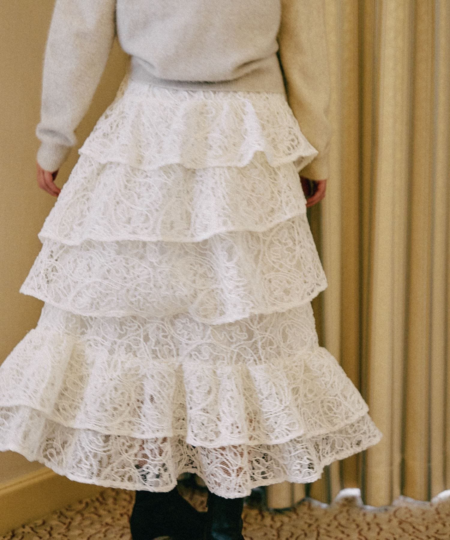 【ミスティ ウーマン/mysty woman】の起毛レースティアードスカート 人気、トレンドファッション・服の通販 founy(ファニー) ファッション Fashion レディースファッション Fashion for Women スカート Skirts ティアードスカート Tiered Skirts おすすめ Recommended / Our Picks カーディガン Cardigan, Knitwear ティアード Tiered, Tiered Style ティアードスカート Tiered Skirt, Flounced Skirt リラックス Relax, Relaxed Fit レース Lace, Lace Fabric A/W・秋冬 Autumn/Winter other-1|ID: prp329100004799792 ipo3291000000034823825