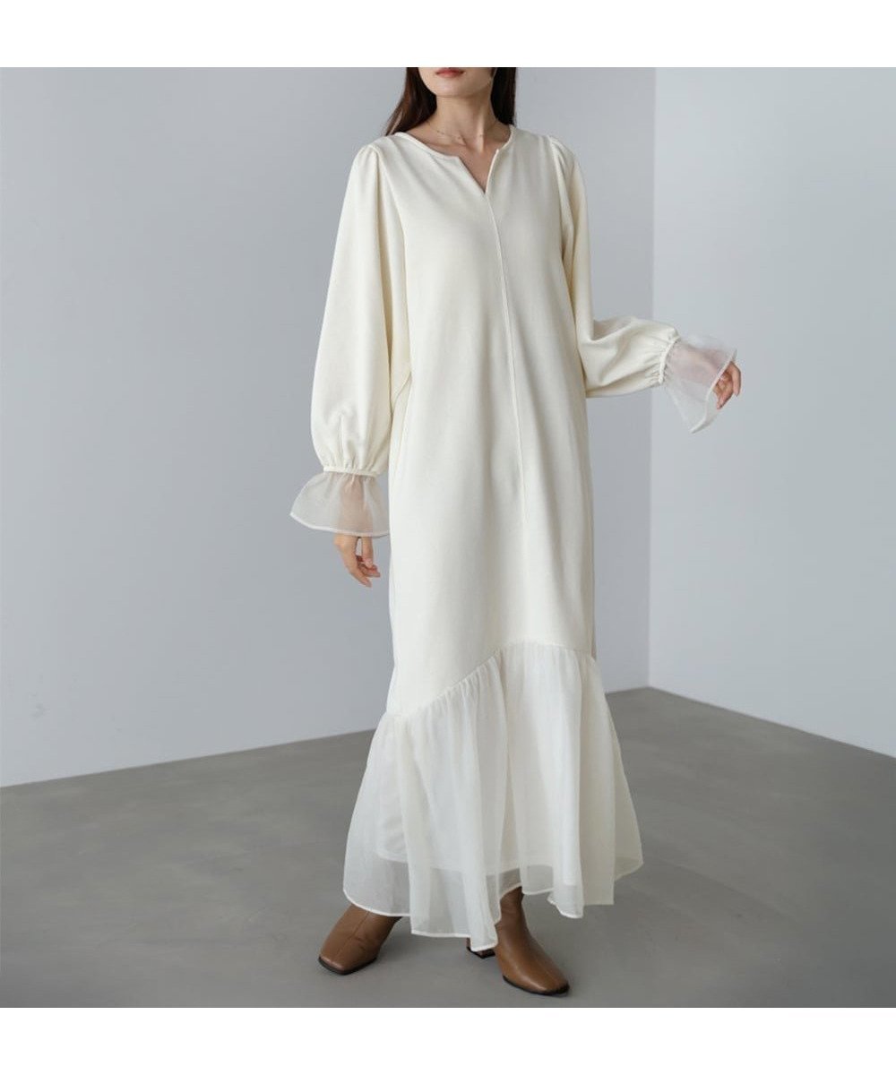 【バブ ブージュルード/Bab Bou Jeloud】の【低身長~高身長向けサイズあり】オーガンジー切替スウェットワンピース インテリア・キッズ・メンズ・レディースファッション・服の通販 founy(ファニー) 　ファッション　Fashion　レディースファッション　Fashion for Women　ワンピース　Dresses　アクセサリー　Fashion Accessories　オケージョン　Occasion Wear　オーガンジー　Organza Fabric　くるぶし　Ankle-Length　キャップ　Cap, Baseball Cap　切替　Switching, Contrast Panel　シューズ　Shoes, Footwear　ショート　Short, Short Length　スウェット / スエット　Sweatshirt, Sweatwear　スニーカー　Sneakers, Trainers　スマート　Smart, Elegant　チェック　Check, Plaid, Tartan　なめらか　Smooth, Silky Texture　人気　Popular, Best Seller　バレエ　Ballet, Ballet Style　フェミニン　Feminine, Girly　レース　Lace, Lace Fabric　A/W・秋冬　Autumn/Winter　再入荷　Restock / Back in Stock　おすすめ　Recommended / Our Picks　エレガント 上品　Elegant　二次会　After Party　IVORY|ID: prp329100004799814 ipo3291000000034823967