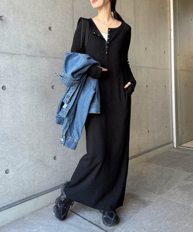 【アンドミー/andme】のセルフカットリブ ヘンリーネック 長袖 ワンピース 人気、トレンドファッション・服の通販 founy(ファニー) ファッション Fashion レディースファッション Fashion for Women ワンピース Dresses スリット Slit, Slit Detail 人気 Popular, Best Seller 長袖 Long Sleeve, Full Sleeve フィット Fit, Slim Fit ボトム Bottoms, Lower Wear ポケット Pocket, Pocket Detail マーメイド Mermaid, Fishtail Silhouette レギンス Leggings, Stretch Pants 楽ちん Easy Fit, Comfortable |ID:prp329100004799902