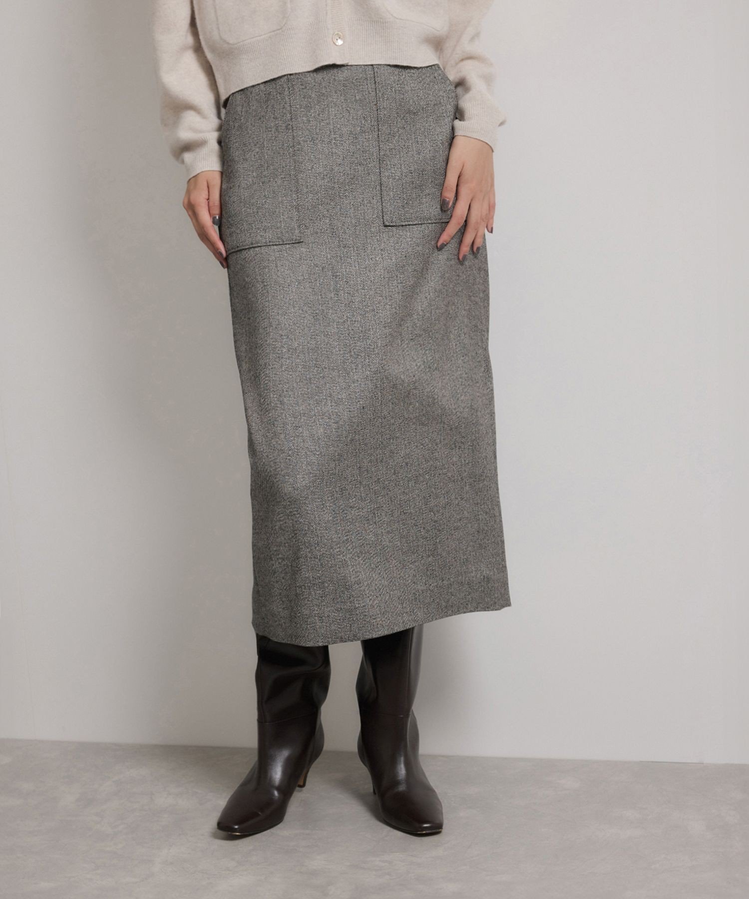 【ロペ/ROPE'】の美人スカート ウールレーヨンポケット付きタイトスカート(無地)/イージーケア・セットアップ対応 インテリア・キッズ・メンズ・レディースファッション・服の通販 founy(ファニー) ファッション Fashion レディースファッション Fashion for Women セットアップ Matching Sets スカート・ミニ/ミディ/マキシ Skirts / Mini, Midi & Maxi Skirts おすすめ Recommended / Our Picks アンサンブル Ensemble Set ウォーム Warm Fabric カーディガン Cardigan, Knitwear フェルト Felt, Felt Fabric ポケット Pocket, Pocket Detail ビジネス 仕事 通勤 Business / Work / Commuting 定番 Standard, Basic Item 無地 Plain, Solid Color A/W・秋冬 Autumn/Winter ブラック系(02)|ID: prp329100004799921 ipo3291000000034824584