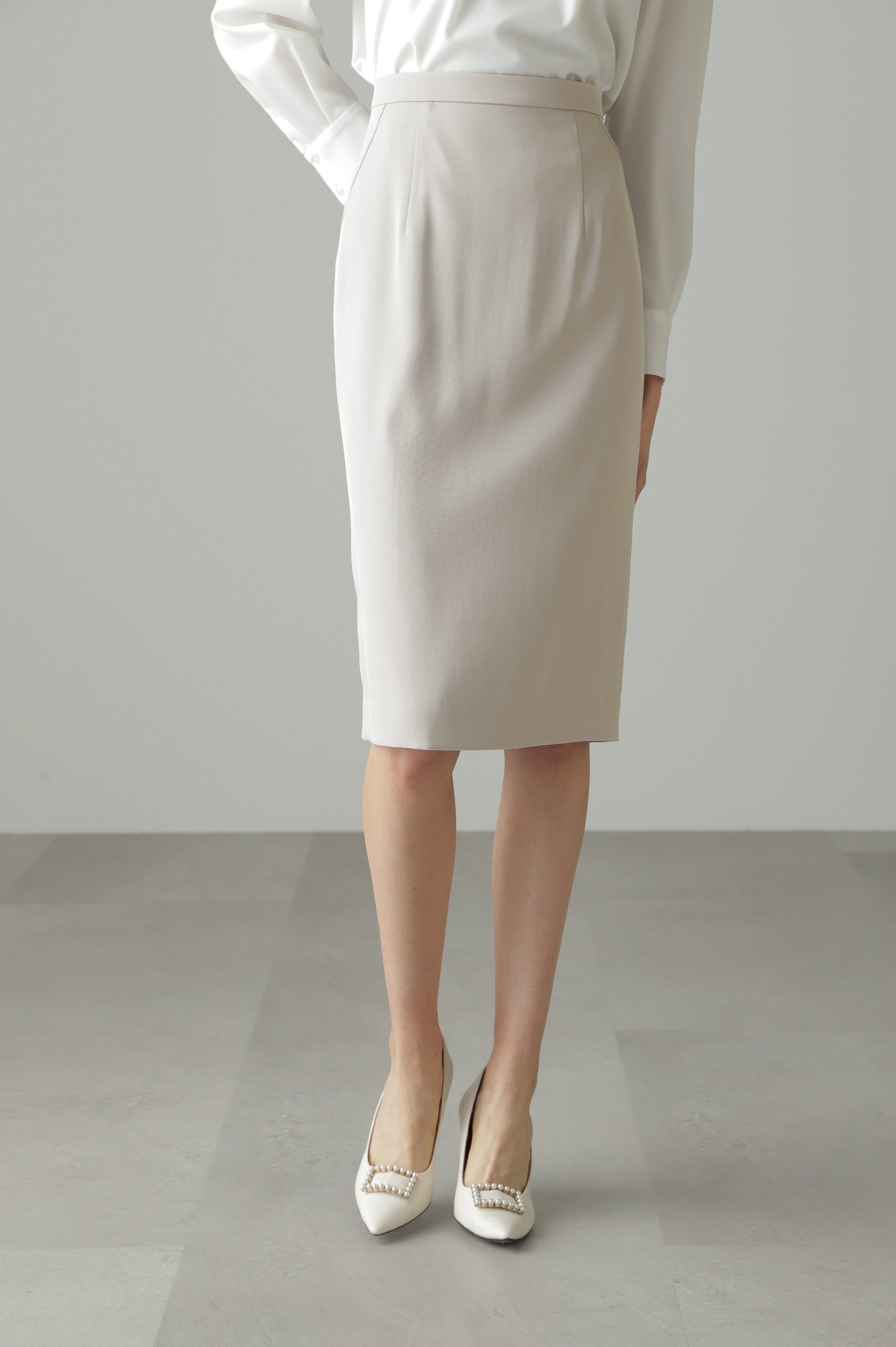 【ピンキーアンドダイアン/Pinky&Dianne】のハイツイストセットアップスカート インテリア・キッズ・メンズ・レディースファッション・服の通販 founy(ファニー) ファッション Fashion レディースファッション Fashion for Women セットアップ Matching Sets スカート・ミニ/ミディ/マキシ Skirts / Mini, Midi & Maxi Skirts ストレッチ Stretch, Stretchy Fabric タイトスカート Pencil Skirt, Tight Skirt ダブル Double, Double-Breasted バランス Balance, Style Balance エレガント 上品 Elegant 定番 Standard, Basic Item グレージュ1|ID: prp329100004799949 ipo3291000000034824747