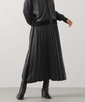 【グレディブリリアン/Gready Brilliant】のGready Brilliant/2_W混SラインプリーツKT 人気、トレンドファッション・服の通販 founy(ファニー) ファッション Fashion レディースファッション Fashion for Women 春 Spring カーディガン Cardigan, Knitwear クラシカル Classical, Vintage-Inspired スポーツ Sports, Activewear プリーツ Pleats, Pleated モダン Modern, Contemporary リアル Real, Realistic おすすめ Recommended / Our Picks エレガント 上品 Elegant |ID:prp329100004799951