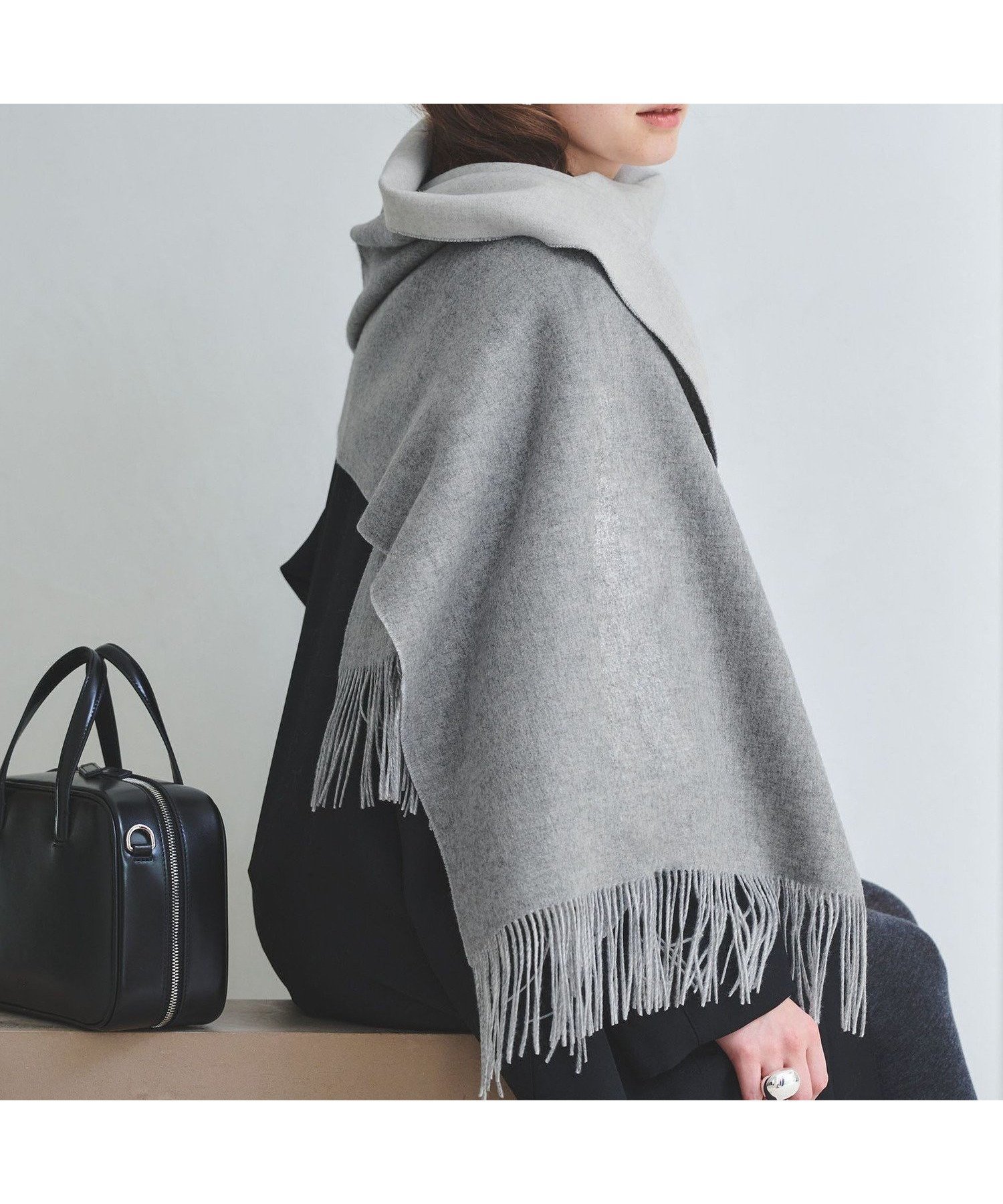 【ユナイテッドアローズ/UNITED ARROWS】のカシミヤ リバーシブル ストール インテリア・キッズ・メンズ・レディースファッション・服の通販 founy(ファニー) 　ファッション　Fashion　レディースファッション　Fashion for Women　おすすめ　Recommended / Our Picks　なめらか　Smooth, Silky Texture　エレガント 上品　Elegant　ギフト プレゼント　Gift / Present　コンパクト　Compact, Small Size　ストール　Stole, Wrap　ベーシック　Basic, Essential　リバーシブル　Reversible, Two-Sided　MD.GRAY|ID: prp329100004800338 ipo3291000000035176335