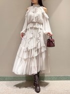 【スナイデル/SNIDEL】のラッフルフリルティアードスカート 人気、トレンドファッション・服の通販 founy(ファニー) ファッション Fashion レディースファッション Fashion for Women スカート Skirts ティアードスカート Tiered Skirts ウェーブ Wavy Pattern オーガンジー Organza Fabric 今季 This Season, Current Season シアー Sheer, See-Through シフォン Chiffon, Lightweight Fabric シャーリング Shirring, Ruched シルバー Silver, Metallic Silver ストレート Straight, Straight Cut セットアップ Set-Up, Coordinated Outfit ティアード Tiered, Tiered Style ティアードスカート Tiered Skirt, Flounced Skirt トレンド Trend, Trending Now 定番 Standard, Basic Item 人気 Popular, Best Seller フィット Fit, Slim Fit フェミニン Feminine, Girly フラワー Flower, Floral フロント Front, Front Design プリント Print, Printed Pattern 無地 Plain, Solid Color ロング Long, Long-Length おすすめ Recommended / Our Picks thumbnail IVR[003]|ID: prp329100004800461 ipo3291000000034927319
