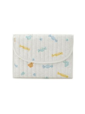 【ジェラート ピケ/gelato pique / KIDS】のキャンディ柄母子手帳ケースM 人気、トレンドファッション・服の通販 founy(ファニー) ファッション Fashion キッズファッション Fashion for Kids カラフル Colorful Design キルティング Quilted, Quilting 抗菌 Antibacterial, Bacteria-Resistant スマート Smart, Elegant スリット Slit, Slit Detail 手帳 Planner, Notebook プリント Print, Printed Pattern ポケット Pocket, Pocket Detail モチーフ Motif, Design Theme |ID:prp329100004800492