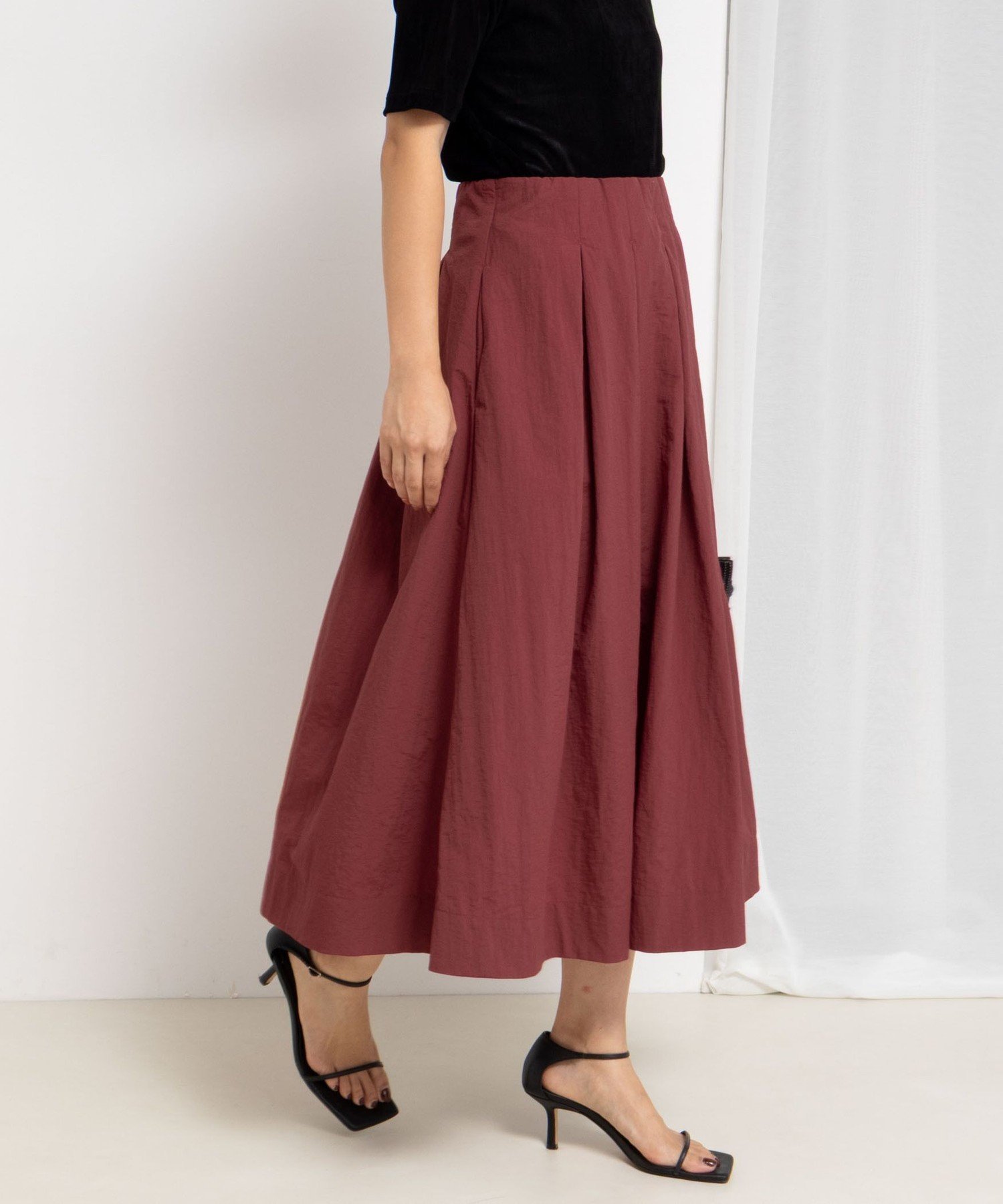 【ノーリーズ/NOLLEY'S】のウォッシャブルバルキータフタタックスカート インテリア・キッズ・メンズ・レディースファッション・服の通販 founy(ファニー) ファッション Fashion レディースファッション Fashion for Women スカート Skirts 2025年 2025 2025-2026秋冬・A/W Autumn/Winter 2025–26 AW25–26 おすすめ Recommended / Our Picks タフタ Taffeta, Structured Fabric ブロック Block, Solid Block Pattern ロング Long, Long-Length ボルドー|ID: prp329100004800577 ipo3291000000034869320