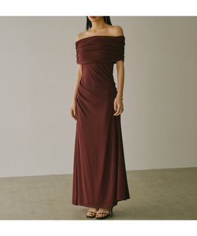 【アニュアンス/anuans】のオフショルダーギャザーカットワンピース 人気、トレンドファッション・服の通販 founy(ファニー) ファッション Fashion レディースファッション Fashion for Women ワンピース Dresses なめらか Smooth, Silky Texture エレガント 上品 Elegant カットソー Cut and Sewn Top ギャザー Gathered, Ruffled デコルテ Décolleté, Neckline フレア Flare, Flared |ID:prp329100004800613