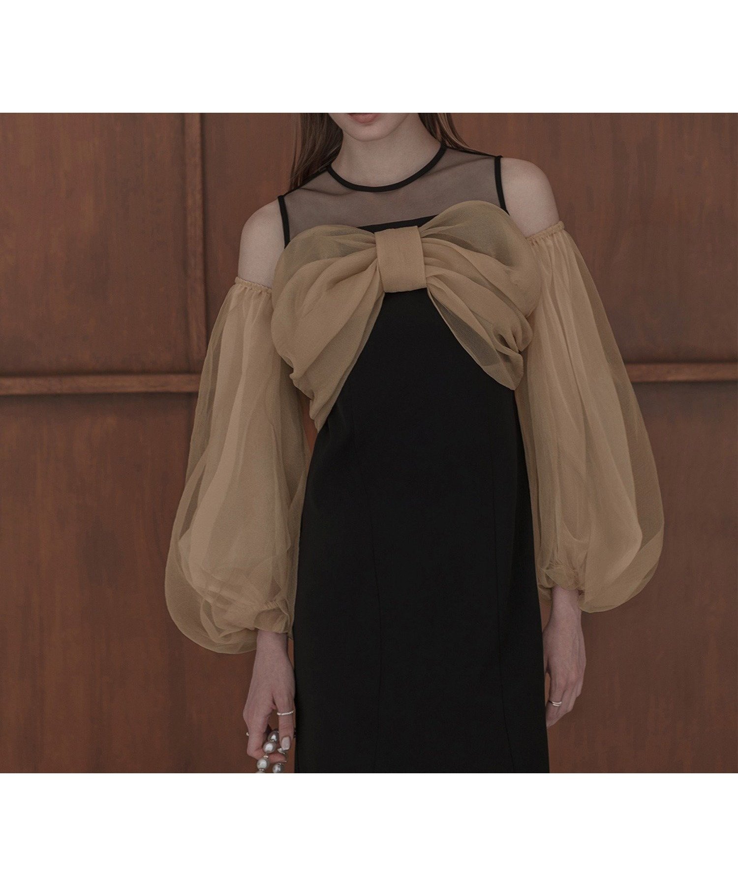 【レジャ/Leja】のLEJA-フロントリボンチュールIラインワンピースドレス結婚式オケージョン 人気、トレンドファッション・服の通販 founy(ファニー) ファッション Fashion レディースファッション Fashion for Women ワンピース Dresses フォーマル・パーティードレス・結婚式用ドレス Elegant & Casual Dresses アクセサリー Fashion Accessories エレガント 上品 Elegant オケージョン Occasion Wear シューズ Shoes, Footwear ストレート Straight, Straight Cut スリット Slit, Slit Detail スリーブ Sleeve, Long Sleeve / Short Sleeve ドレス Dress, One-Piece フォーマル Formal, Dressy リボン Ribbon, Bow 結婚式 Wedding other-1|ID: prp329100004800624 ipo3291000000034829679