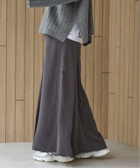 【イエナ/IENA】のキュプラフィブリルフレアスカート 人気、トレンドファッション・服の通販 founy(ファニー) ファッション Fashion レディースファッション Fashion for Women スカート Skirts Aライン・フレアスカート A-Line & Flared Skirts 2025年 2025 2025-2026秋冬・A/W Autumn/Winter 2025–26 AW25–26 キュプラ Cupro, Eco Fabric スニーカー Sneakers, Trainers スマート Smart, Elegant フレア Flare, Flared エレガント 上品 Elegant 冬 Winter / This Winter |ID:prp329100004800627