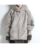 【アウラアイラ/AULA AILA】のSHORT FUR HOODIE COAT 人気、トレンドファッション・服の通販 founy(ファニー) ファッション Fashion レディースファッション Fashion for Women アウター Coat / Outerwear Collection コート・ロングコート・ピーコート Long Coats, Peacoats & More 2025年 2025 2025-2026秋冬・A/W Autumn/Winter 2025–26 AW25–26 冬 Winter / This Winter キルト Quilt, Quilted Fabric ショート Short, Short Length タフタ Taffeta, Structured Fabric ポケット Pocket, Pocket Detail ミリタリー Military, Army Style 防寒 Cold Protection, Winter-Ready thumbnail LT.GRAY|ID: prp329100004800764 ipo3291000000034947807