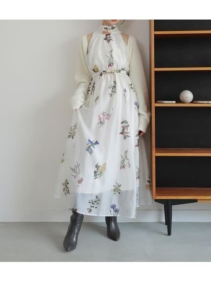 【スナイデル/SNIDEL】のSustainableフラワーモチーフワンピース×ボレロセット 人気、トレンドファッション・服の通販 founy(ファニー) ファッション Fashion レディースファッション Fashion for Women アウター Coat / Outerwear Collection ボレロ・ショート丈ジャケット / ドレス羽織りに Boleros & Short Jackets ウェーブ Wavy Pattern エレガント 上品 Elegant 今季 This Season, Current Season シルク Silk, 100% Silk シンプル Simple, Minimal スマート Smart, Elegant トレンド Trend, Trending Now フラワー Flower, Floral フロント Front, Front Design ボレロ Bolero, Short Cardigan モチーフ Motif, Design Theme リボン Ribbon, Bow ループ Loop, Loop Knit ロング Long, Long-Length おすすめ Recommended / Our Picks other-1|ID: prp329100004800841 ipo3291000000034883006