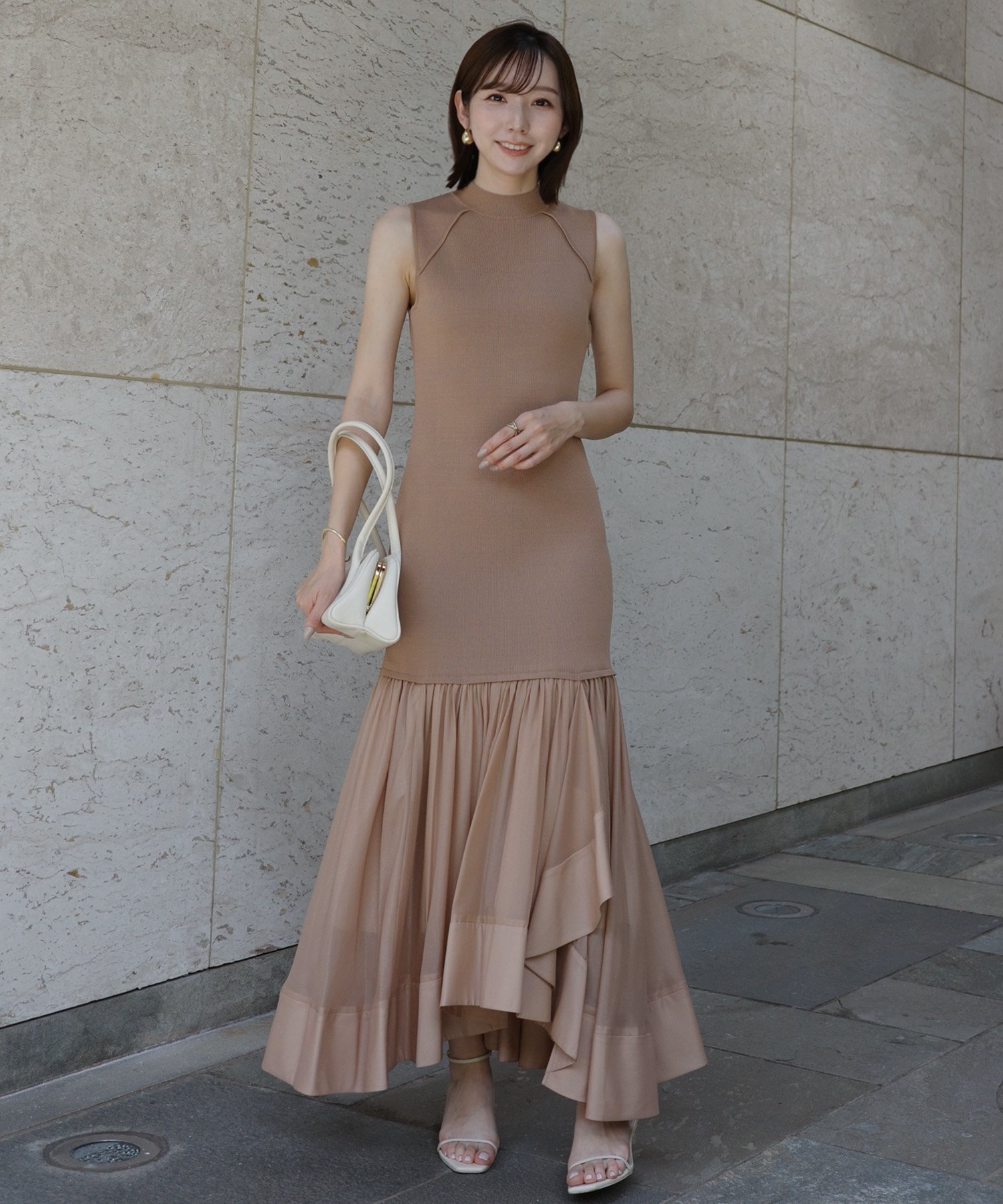 【アニュアンス/anuans】のカスケードニットドッキングワンピース インテリア・キッズ・メンズ・レディースファッション・服の通販 founy(ファニー) 　ファッション　Fashion　レディースファッション　Fashion for Women　ワンピース　Dresses　サテン　Satin, Glossy Fabric　エレガント 上品　Elegant　BEIGE|ID: prp329100004800852 ipo3291000000034930326