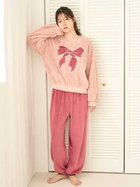 【スナイデル ホーム/SNIDEL HOME】のリボンフリースセットアップ 人気、トレンドファッション・服の通販 founy(ファニー) ファッション Fashion レディースファッション Fashion for Women セットアップ Matching Sets スマート Smart, Elegant セットアップ Set-Up, Coordinated Outfit チャーム Charm, Pendant パッチワーク Patchwork, Mixed Fabric フリル Frill, Ruffle リボン Ribbon, Bow リラックス Relax, Relaxed Fit ロング Long, Long-Length ワンポイント One Point, Statement Accent 無地 Plain, Solid Color A/W・秋冬 Autumn/Winter thumbnail PNK[066]|ID: prp329100004800856 ipo3291000000034831766