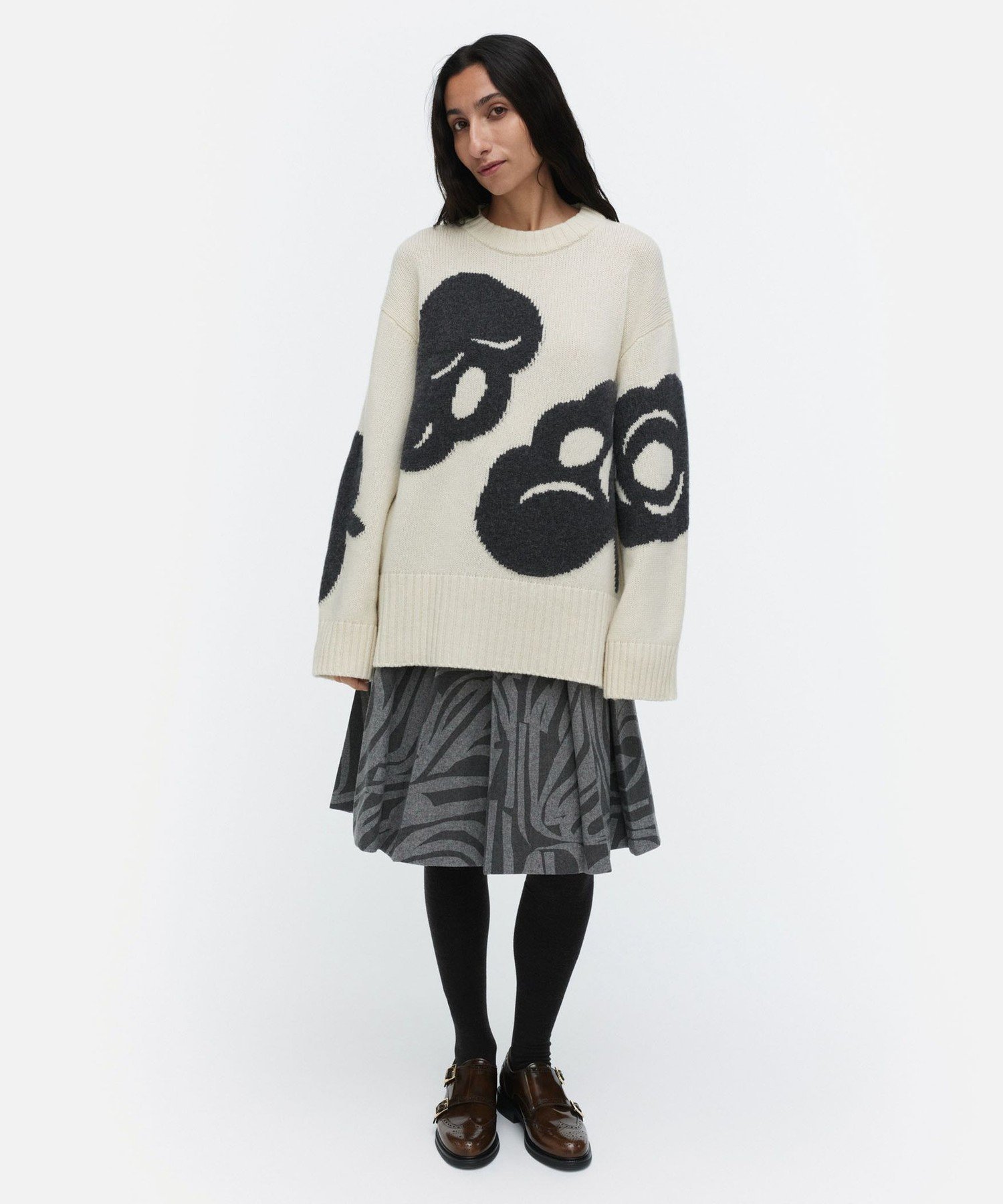 【マリメッコ/marimekko】のLuonto Tumma ニット インテリア・キッズ・メンズ・レディースファッション・服の通販 founy(ファニー) 　ファッション　Fashion　レディースファッション　Fashion for Women　トップス・カットソー　Cut & Sew Tops　ニット　Knit Tops & Sweaters　スリット　Slit, Slit Detail　リラックス　Relax, Relaxed Fit　オフホワイト×グレー|ID: prp329100004800910 ipo3291000000035245103