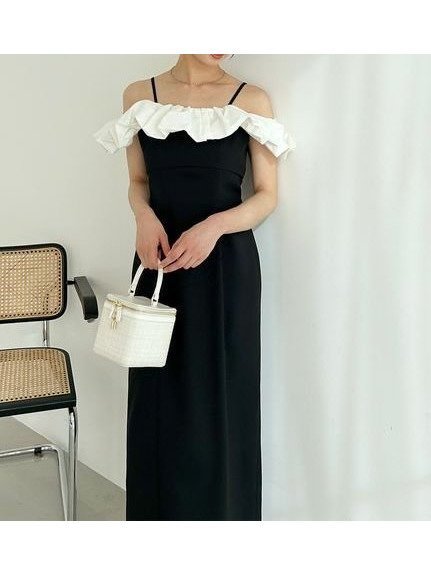 【スナイデル/SNIDEL】のパフスリワンピース インテリア・キッズ・メンズ・レディースファッション・服の通販 founy(ファニー) 　ファッション　Fashion　レディースファッション　Fashion for Women　ワンピース　Dresses　ウェーブ　Wavy Pattern　エレガント 上品　Elegant　春　Spring　クラシカル　Classical, Vintage-Inspired　シャーリング　Shirring, Ruched　スマート　Smart, Elegant　スリーブ　Sleeve, Long Sleeve / Short Sleeve　タフタ　Taffeta, Structured Fabric　デコルテ　Décolleté, Neckline　バルーン　Balloon, Balloon Silhouette　S/S・春夏　SS, Spring/Summer, Warm Season　おすすめ　Recommended / Our Picks　夏　Summer　BLK[009]|ID: prp329100004801015 ipo3291000000035143785