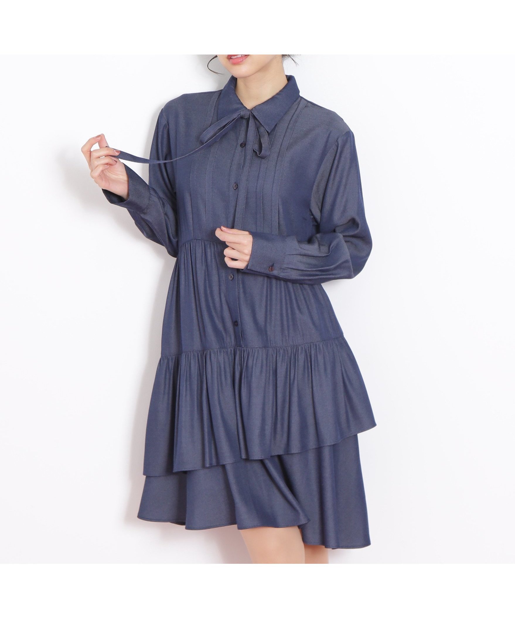 【ジルバイジルスチュアート/JILL by JILLSTUART】のティアードミニシャツワンピース インテリア・キッズ・メンズ・レディースファッション・服の通販 founy(ファニー) 　ファッション　Fashion　レディースファッション　Fashion for Women　ワンピース　Dresses　シャツワンピース / 1枚で着映えコーデ　Shirt Dresses　シャンブレー　Chambray, Denim-Like Fabric　スウェット / スエット　Sweatshirt, Sweatwear　スマート　Smart, Elegant　デニム　Denim, Jeans Material　トレンド　Trend, Trending Now　ベスト　Vest, Waistcoat　インディゴ|ID: prp329100004801017 ipo3291000000035168616