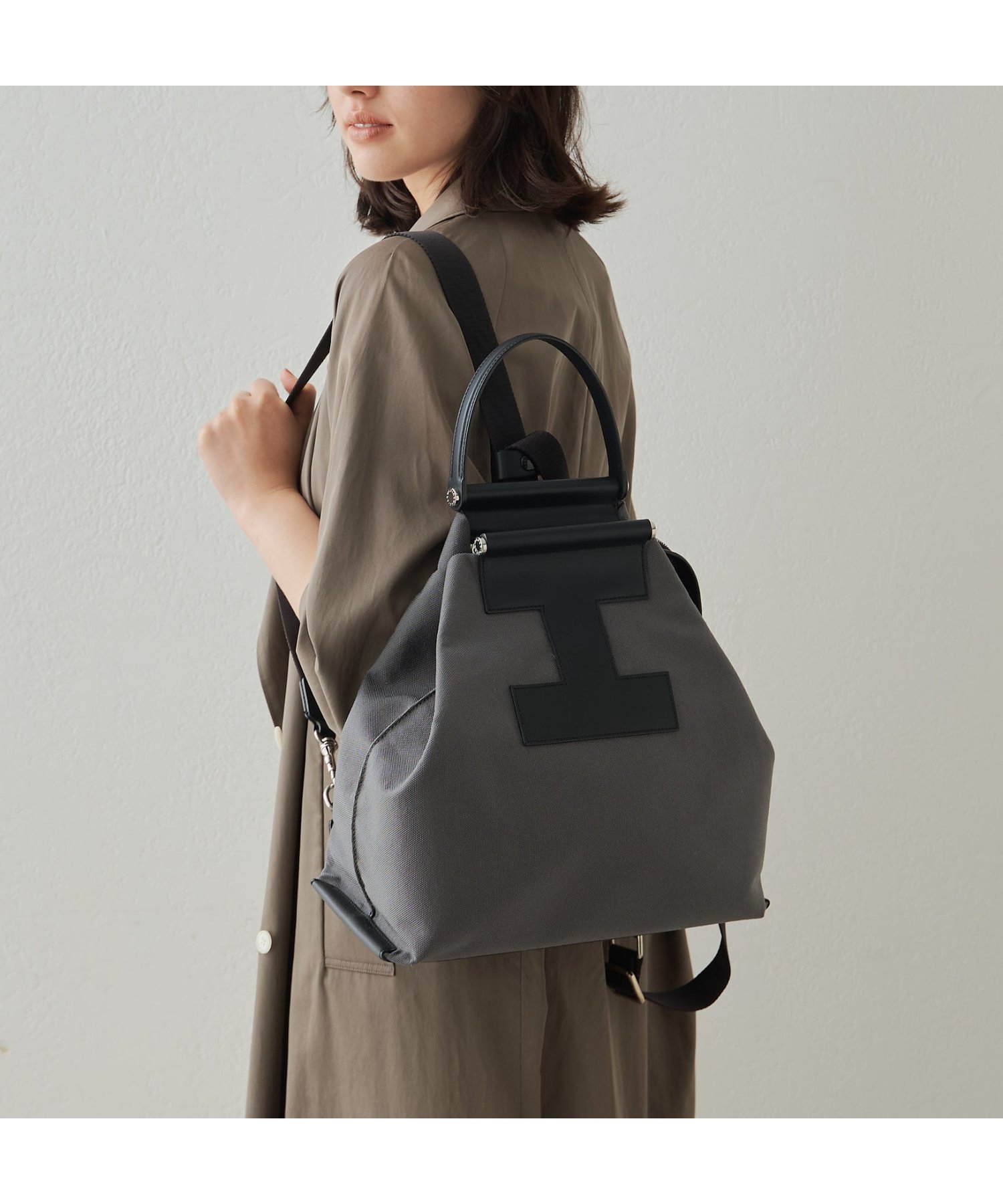 【イアクッチ/IACUCCI】のソルベット BP CORDURA/RUGA インテリア・キッズ・メンズ・レディースファッション・服の通販 founy(ファニー) 　ファッション　Fashion　レディースファッション　Fashion for Women　コレクション　Collection, Seasonal Line　ショルダー　Shoulder, Shoulder Strap　人気　Popular, Best Seller　ビッグ　Big, Oversized　ポケット　Pocket, Pocket Detail　別注　Limited Edition, Custom Order　リュック　Backpack, Rucksack　おすすめ　Recommended / Our Picks　ビジネス 仕事 通勤　Business / Work / Commuting　グレー|ID: prp329100004801047 ipo3291000000035030827