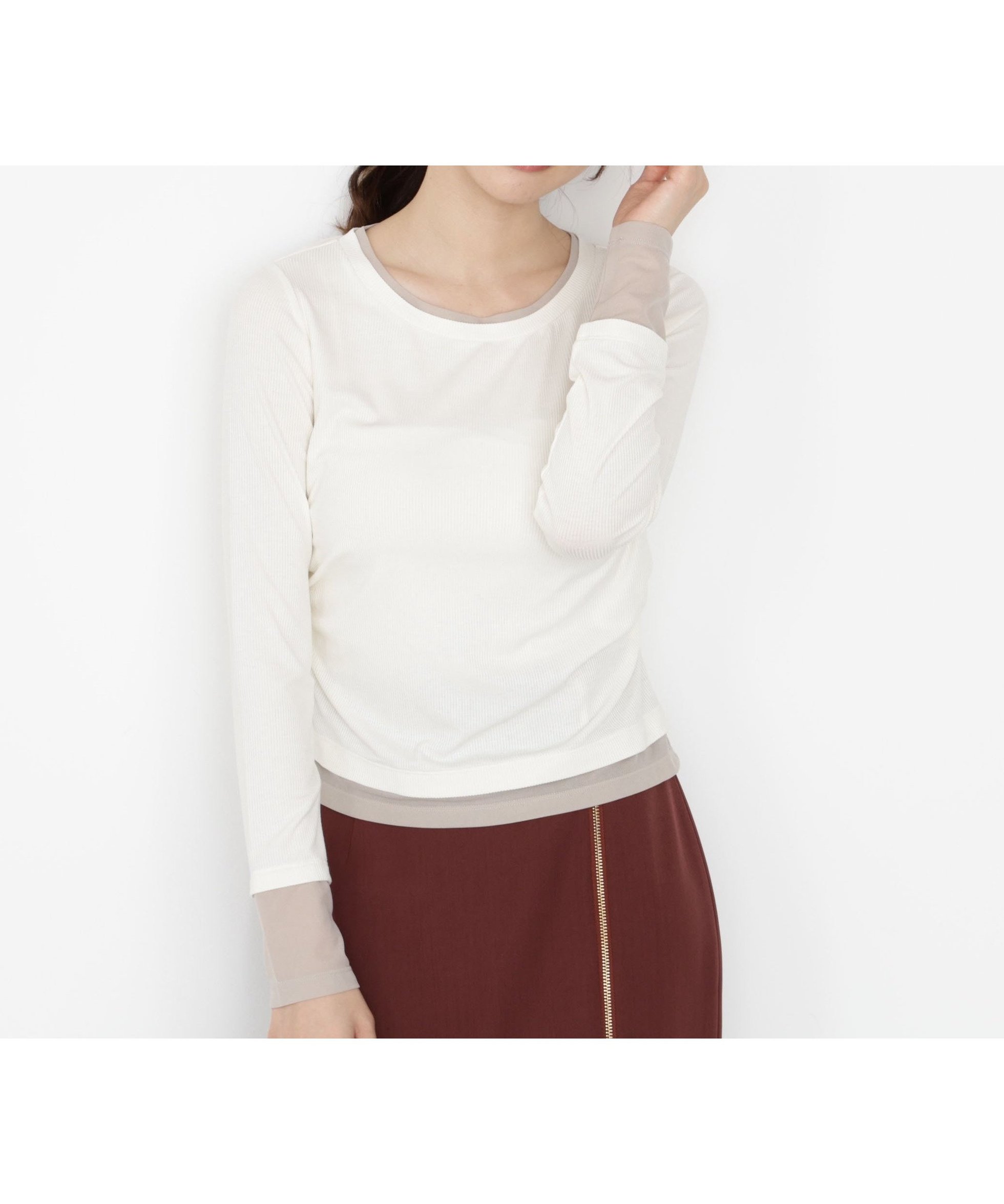 【プロポーション ボディドレッシング/PROPORTION BODY DRESSING】のウォッシャブル レイヤード風テレコ 25AW インテリア・キッズ・メンズ・レディースファッション・服の通販 founy(ファニー) 　ファッション　Fashion　レディースファッション　Fashion for Women　2025年　2025　2025-2026秋冬・A/W　Autumn/Winter 2025–26 AW25–26　おすすめ　Recommended / Our Picks　ウォッシャブル　Machine Washable　カットソー　Cut and Sewn Top　ギャザー　Gathered, Ruffled　テレコ　Ribbed, Rib Stitch　エクリュ×グレージュ1|ID: prp329100004801072 ipo3291000000035076506