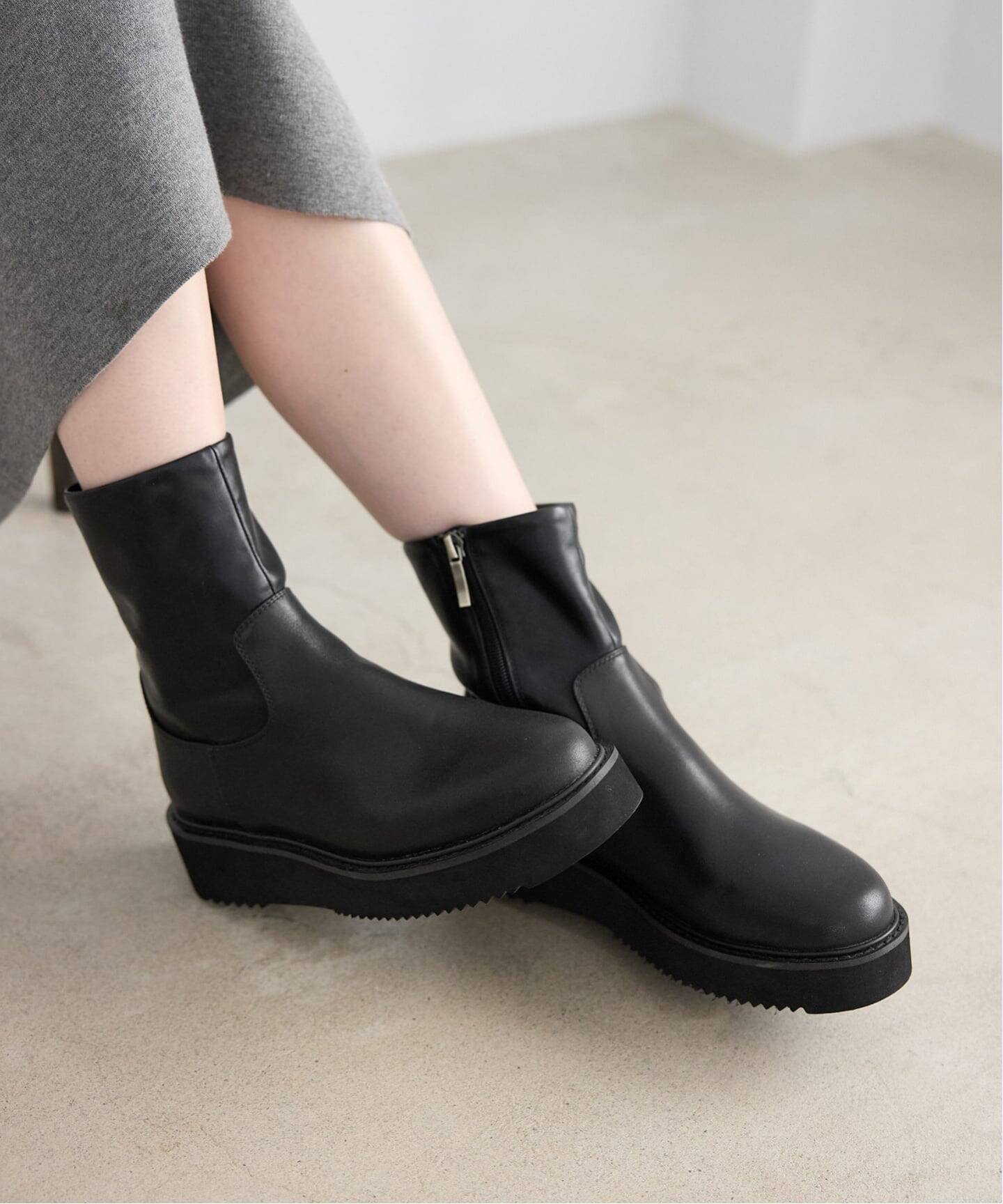 【スローブ イエナ/SLOBE IENA】の《追加》SLOBE レザーブーツ インテリア・キッズ・メンズ・レディースファッション・服の通販 founy(ファニー) ファッション Fashion レディースファッション Fashion for Women 2025年 2025 2025-2026秋冬・A/W Autumn/Winter 2025–26 AW25–26 ジップ Zip, Zipper スマート Smart, Elegant トレンド Trend, Trending Now フェミニン Feminine, Girly ブラック|ID: prp329100004801275 ipo3291000000034835037