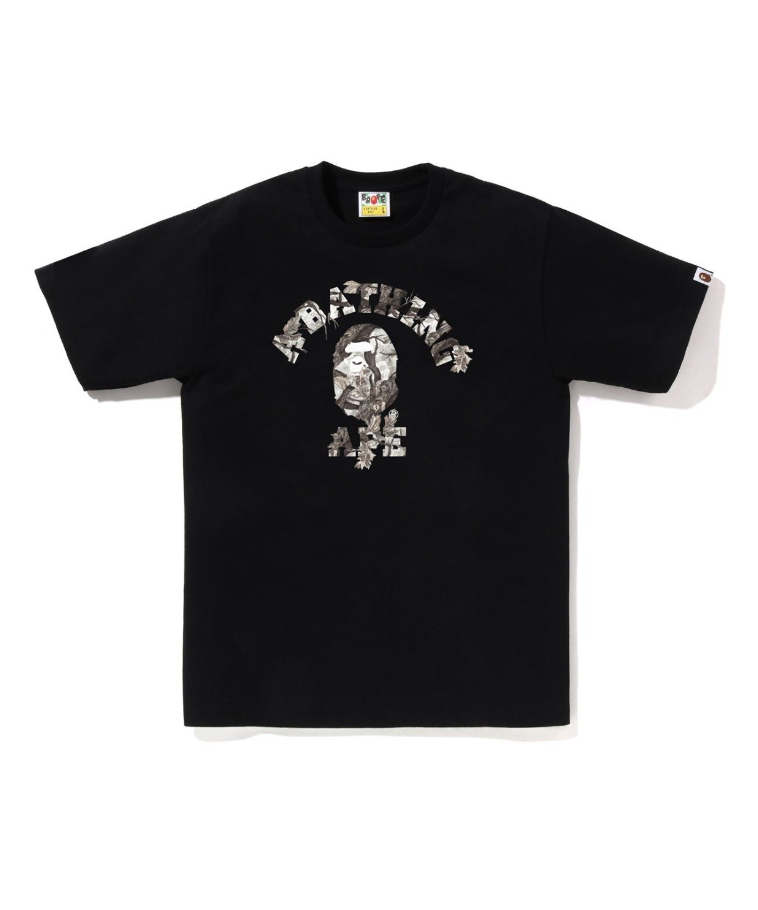 【ア ベイシング エイプ/A BATHING APE】のTREE EDGE CAMO COLLEGE TEE インテリア・キッズ・メンズ・レディースファッション・服の通販 founy(ファニー) 　ファッション　Fashion　レディースファッション　Fashion for Women　インナー　Innerwear　クラシック　Classic, Timeless Style　ショート　Short, Short Length　スリーブ　Sleeve, Long Sleeve / Short Sleeve　パターン　Pattern, Design Print　フロント　Front, Front Design　プリント　Print, Printed Pattern　モチーフ　Motif, Design Theme　ラバー　Rubber, Rubber Sole　BKxWH|ID: prp329100004801330 ipo3291000000034960603