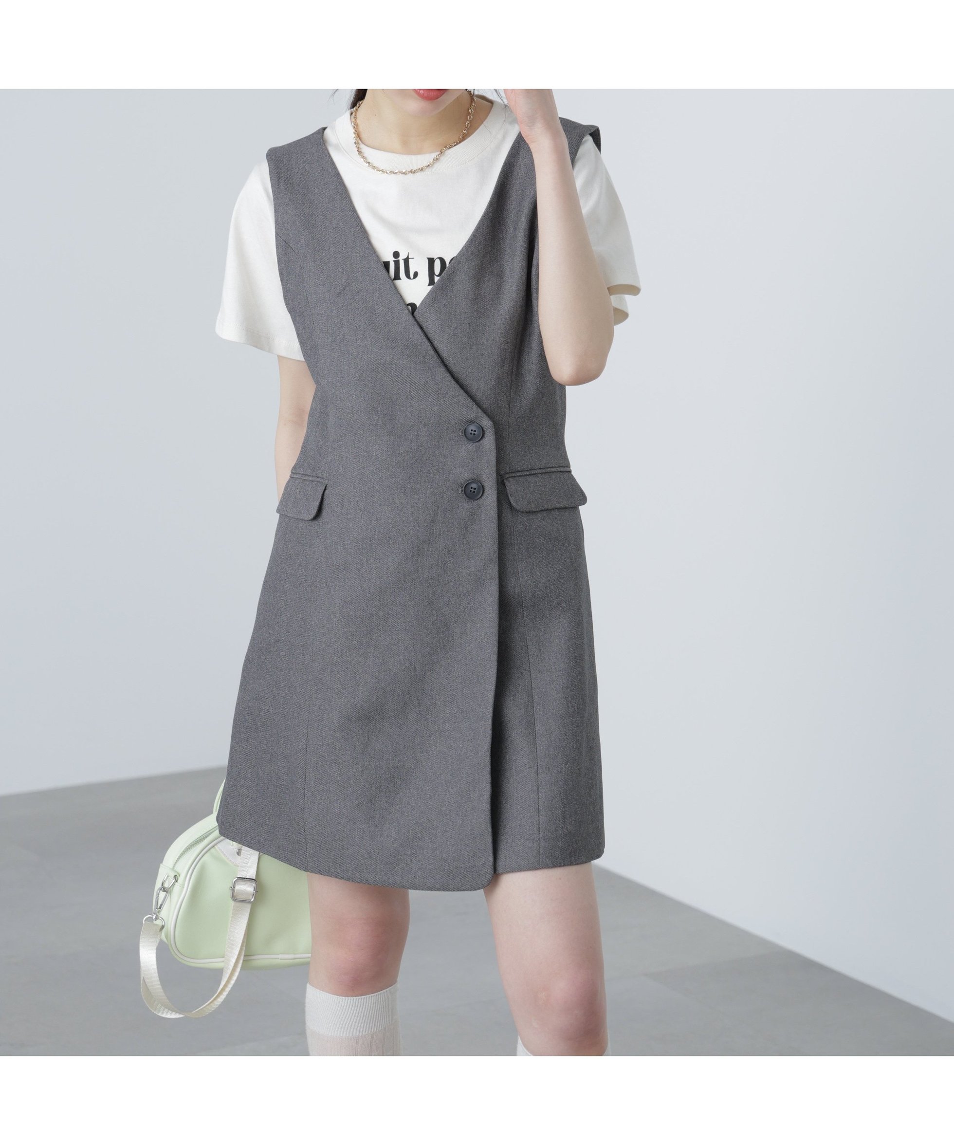 【フリーズマート/FREE'S MART】のジレ風ラップミニジャンパースカート インテリア・キッズ・メンズ・レディースファッション・服の通販 founy(ファニー) ファッション Fashion レディースファッション Fashion for Women アウター Coat / Outerwear Collection インナー Innerwear ツイル Twist, Twisted Detail フラップ Flap, Flap Pocket フロント Front, Front Design ポケット Pocket, Pocket Detail ロング Long, Long-Length 半袖 Short Sleeve, Half Sleeve 長袖 Long Sleeve, Full Sleeve 杢グレー1|ID: prp329100004801566 ipo3291000000034837150