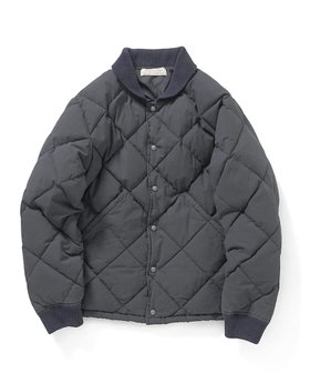 【ビームス/BEAMS / MEN】のREMI RELIEF /【別注】Quilt Down Jacket 人気、トレンドファッション・服の通販 founy(ファニー) ファッション Fashion メンズファッション Fashion for Men アウトドア Outdoor Clothing ヴィンテージ Vintage Style キルト Quilt, Quilted Fabric クラシック Classic, Timeless Style ジャカード/ジャガード Jacquard, Woven Pattern ジャケット Jacket, Outerwear ストーン Stone, Gem-Like ダウン Down, Puffer バランス Balance, Style Balance パターン Pattern, Design Print フェザー Feather, Feather Detail フロント Front, Front Design ポケット Pocket, Pocket Detail 別注 Limited Edition, Custom Order |ID:prp329100004801663