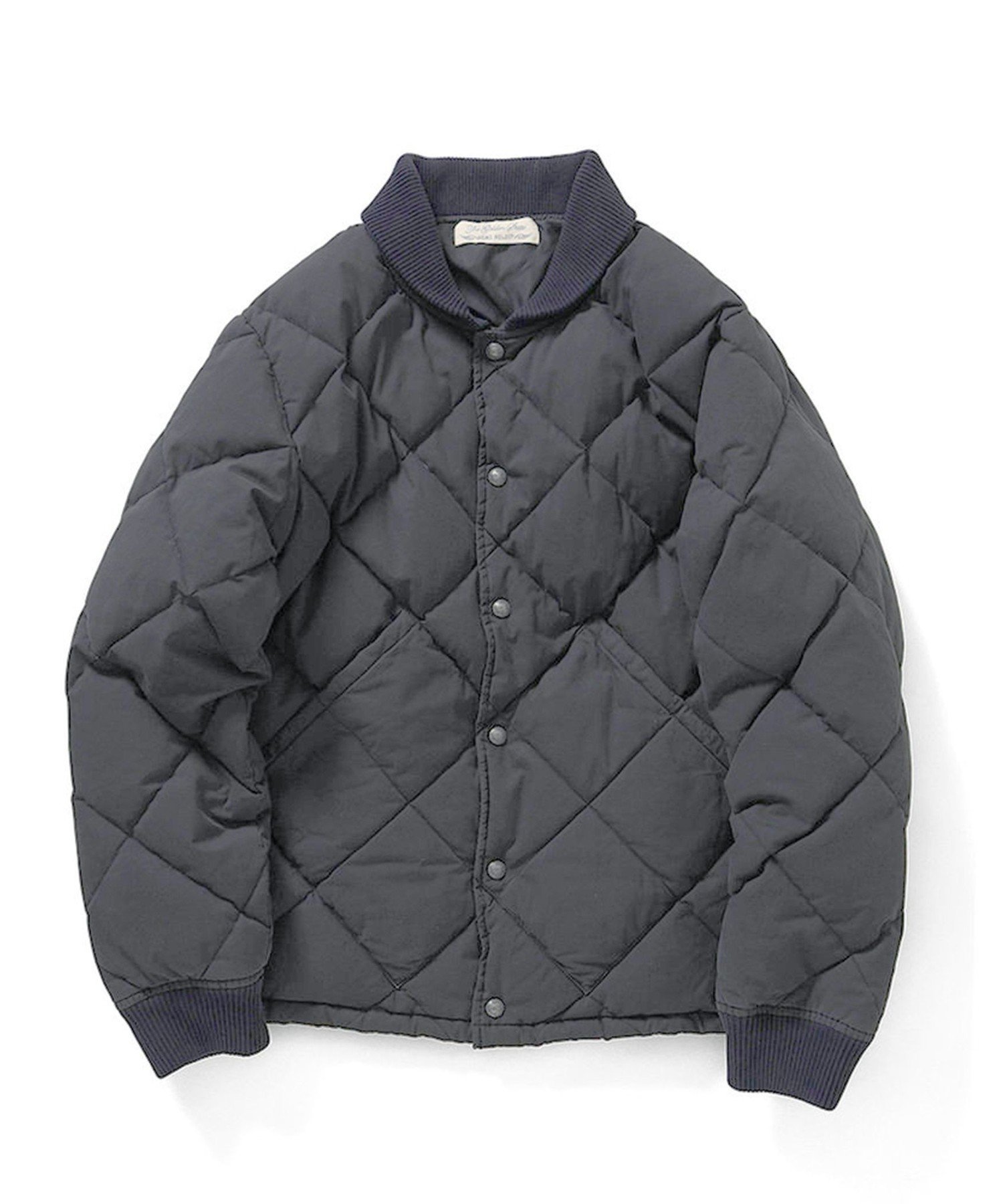 【ビームス/BEAMS / MEN】のREMI RELIEF /【別注】Quilt Down Jacket 人気、トレンドファッション・服の通販 founy(ファニー) ファッション Fashion メンズファッション Fashion for Men アウトドア Outdoor Clothing ヴィンテージ Vintage Style キルト Quilt, Quilted Fabric クラシック Classic, Timeless Style ジャカード/ジャガード Jacquard, Woven Pattern ジャケット Jacket, Outerwear ストーン Stone, Gem-Like ダウン Down, Puffer バランス Balance, Style Balance パターン Pattern, Design Print フェザー Feather, Feather Detail フロント Front, Front Design ポケット Pocket, Pocket Detail 別注 Limited Edition, Custom Order other-1|ID: prp329100004801663 ipo3291000000034868867