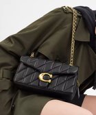 【コーチ/COACH】の【公式】タビー ショルダー バッグ 26・キルティング 人気、トレンドファッション・服の通販 founy(ファニー) ファッション Fashion レディースファッション Fashion for Women キルティング Quilted, Quilting クラシック Classic, Timeless Style ショルダー Shoulder, Shoulder Strap 財布 Wallet, Purse ニューヨーク New York, NYC Style ポケット Pocket, Pocket Detail モダン Modern, Contemporary おすすめ Recommended / Our Picks ギフト プレゼント Gift / Present thumbnail BLACK|ID: prp329100004801858 ipo3291000000034839084