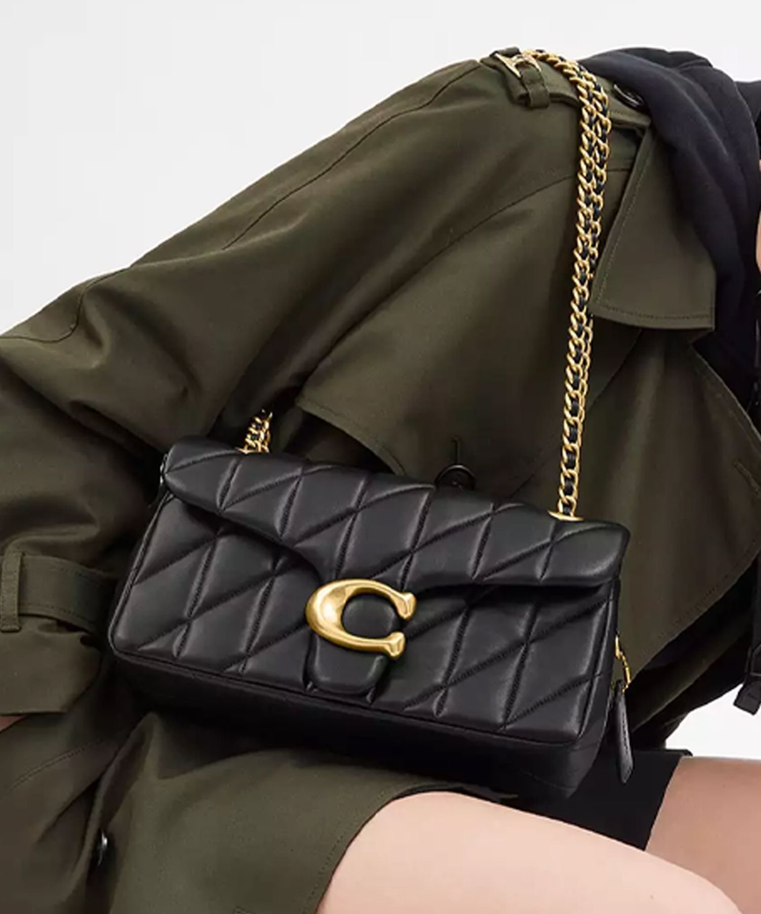 【コーチ/COACH】の【公式】タビー ショルダー バッグ 26・キルティング インテリア・キッズ・メンズ・レディースファッション・服の通販 founy(ファニー) ファッション Fashion レディースファッション Fashion for Women キルティング Quilted, Quilting クラシック Classic, Timeless Style ショルダー Shoulder, Shoulder Strap 財布 Wallet, Purse ニューヨーク New York, NYC Style ポケット Pocket, Pocket Detail モダン Modern, Contemporary おすすめ Recommended / Our Picks ギフト プレゼント Gift / Present BLACK|ID: prp329100004801858 ipo3291000000034839084