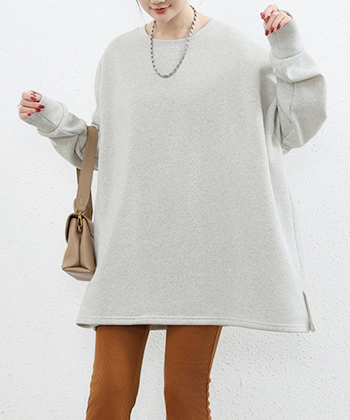 【アミュレット/Amulet】の【Amulet】ラウンドネックオーバーサイズプルオーバー インテリア・キッズ・メンズ・レディースファッション・服の通販 founy(ファニー) https://founy.com/ ファッション Fashion レディースファッション Fashion for Women トップス・カットソー Cut & Sew Tops カジュアルプルオーバー・ニットトップス Pullovers & Knit Tops / Casual Pullovers アクセサリー Fashion Accessories インナー Innerwear シンプル Simple, Minimal スリム Slim, Slim Fit タイトスカート Pencil Skirt, Tight Skirt バランス Balance, Style Balance ベーシック Basic, Essential ラウンド Round, Round Neck リラックス Relax, Relaxed Fit ルーズ Loose, Oversized ロング Long, Long-Length 秋 Autumn |ID: prp329100004801859 ipo3291000000034839085