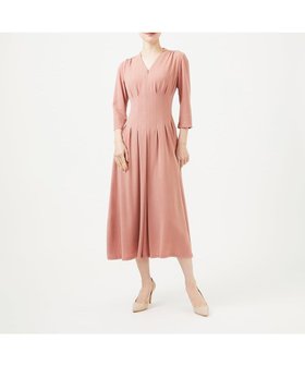 【シビラ/SYBILLA】のタッキングデザインドレス(7分袖) 人気、トレンドファッション・服の通販 founy(ファニー) ファッション Fashion レディースファッション Fashion for Women トップス・カットソー Cut & Sew Tops ワンピース Dresses フォーマル・パーティードレス・結婚式用ドレス Elegant & Casual Dresses アンダー Underwear Essentials エレガント 上品 Elegant 春 Spring 秋 Autumn シェイプ Shape, Slim Fit シンプル Simple, Minimal とろみ Fluid, Flowy Fabric ドレス Dress, One-Piece ドレープ Drape, Draping Fabric フィット Fit, Slim Fit フォルム Silhouette, Form フレア Flare, Flared 冬 Winter / This Winter 夏 Summer |ID:prp329100004801879