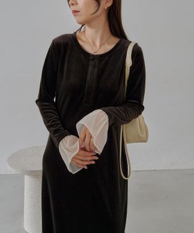 【カプリシューレマージュ/CAPRICIEUX LEMAGE】の【低身長サイズあり】フレアスリーブベロアワンピース 人気、トレンドファッション・服の通販 founy(ファニー) ファッション Fashion レディースファッション Fashion for Women ワンピース Dresses おすすめ Recommended / Our Picks カフス Cuff Design ジャケット Jacket, Outerwear トレンド Trend, Trending Now ビスチェ Bustier, Corset Top フレア Flare, Flared ベロア Velour, Soft Velvet ペチコート Petticoat, Underskirt マキシ Maxi, Full Length 年末年始 Year-end and New Year Holidays |ID:prp329100004801886