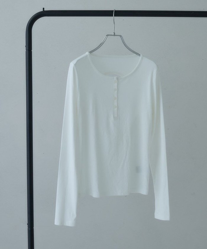 【インディヴィ/INDIVI】のカットアウトカットソー インテリア・キッズ・メンズ・レディースファッション・服の通販 founy(ファニー) https://founy.com/ ファッション Fashion レディースファッション Fashion for Women トップス・カットソー Cut & Sew Tops カットソー・ベーシックTシャツ Cut-and-Sewn Tops / Stretch Tees & Basics カーディガン Cardigan, Knitwear シンプル Simple, Minimal ジャケット Jacket, Outerwear ストレッチ Stretch, Stretchy Fabric フロント Front, Front Design |ID: prp329100004801989 ipo3291000000034839821