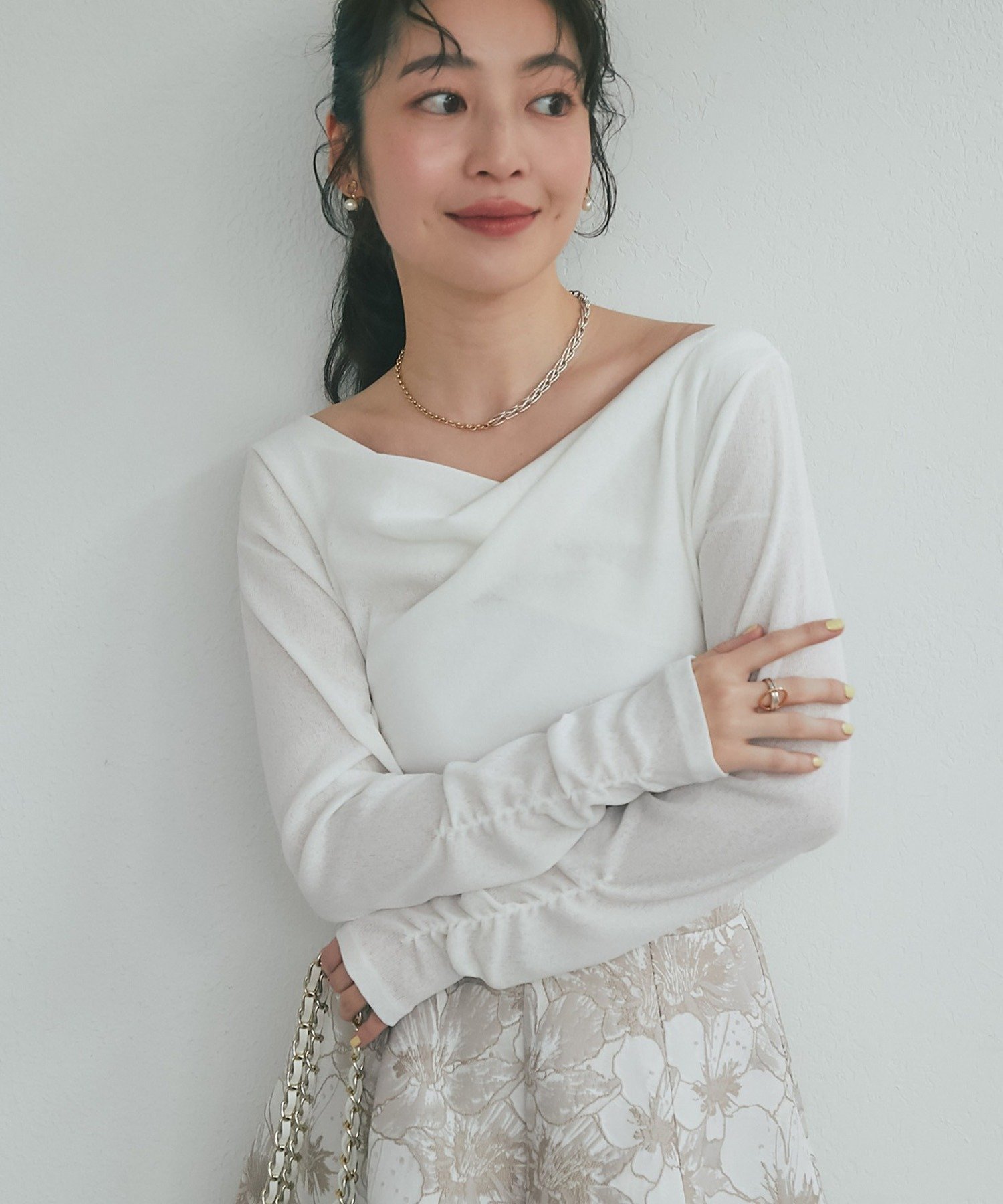 【ラブティックボンボン/La boutique BonBon】の【取り入れやすいトレンド】ドレープネックプルオーバー 人気、トレンドファッション・服の通販 founy(ファニー) ファッション Fashion レディースファッション Fashion for Women トップス・カットソー Cut & Sew Tops カジュアルプルオーバー・ニットトップス Pullovers & Knit Tops / Casual Pullovers おすすめ Recommended / Our Picks シンプル Simple, Minimal ストレッチ Stretch, Stretchy Fabric スラックス Slacks, Dress Pants デコルテ Décolleté, Neckline デニム Denim, Jeans Material トレンド Trend, Trending Now フィット Fit, Slim Fit フェミニン Feminine, Girly マーメイド Mermaid, Fishtail Silhouette エレガント 上品 Elegant other-1|ID: prp329100004802055 ipo3291000000034840247